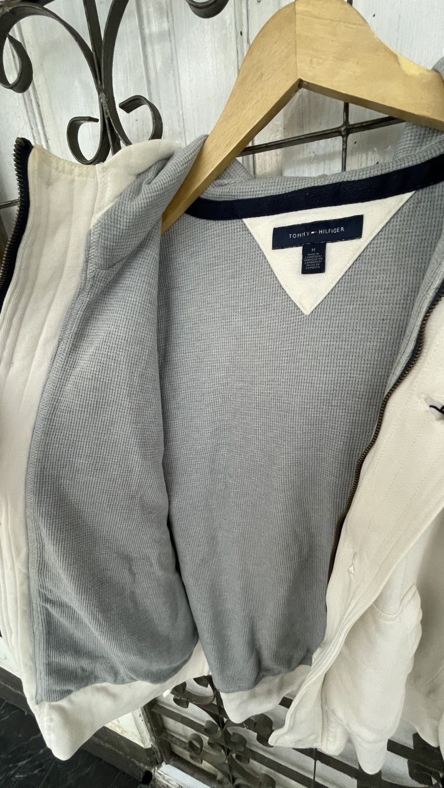 Tommy Hilfiger Tommy Hilfiger Zip with Button Hoodie Vintage Size US M / EU 48-50 / 2 - 8 Thumbnail