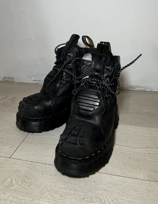 Dr. Martens DR. MARTENS 1460 Protect Leather LaceUp Boots Size US 7 / IT 37 - 9 Thumbnail