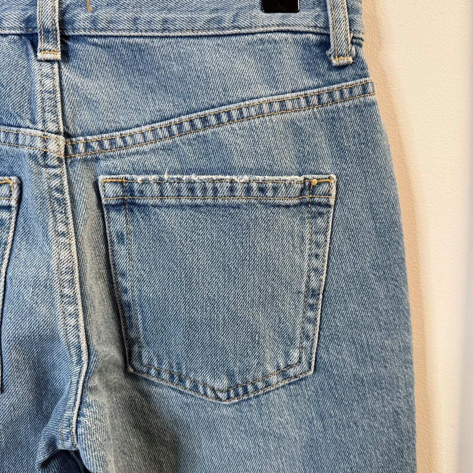 Free People We the Free Women’s Distressed Cropped Jeans Size 24 Size 24" / US 00 / IT 34 - 5 Thumbnail