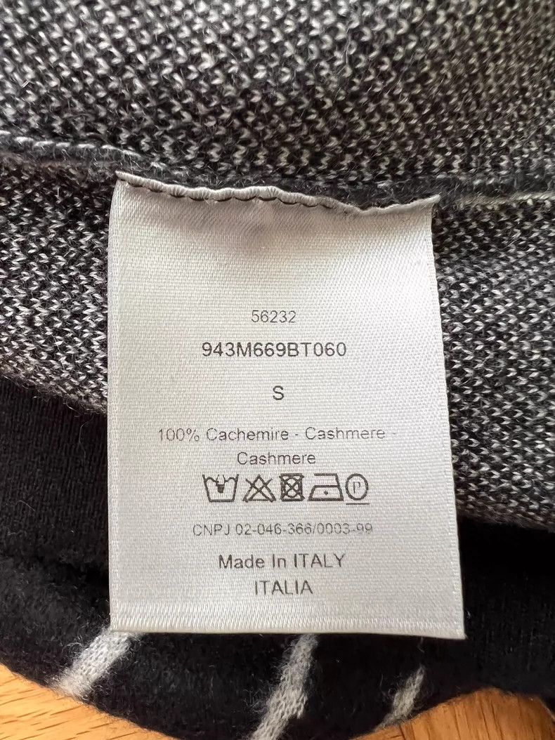 Dior Dior 100% cashmere sweater 2502-Nextarrow Size US S / EU 44-46 / 1 - 6 Thumbnail