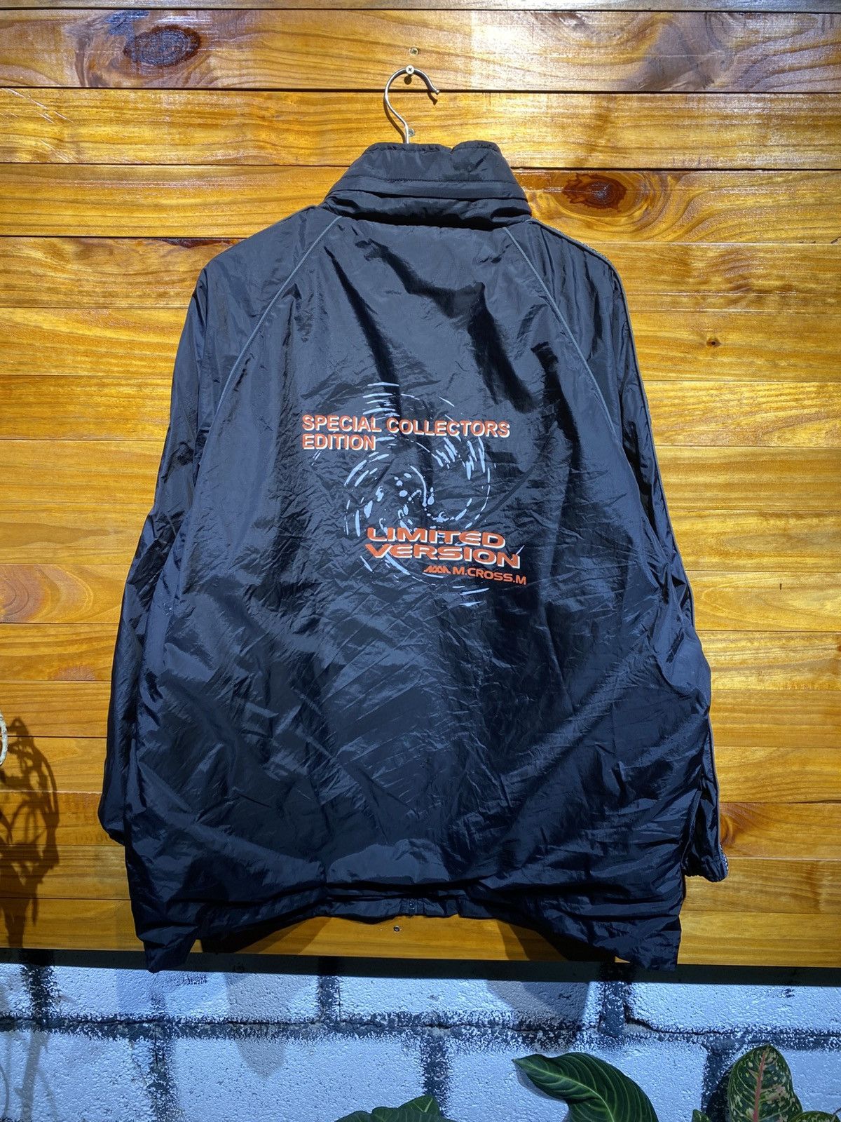 Vintage Vintage M.CROSS.M Streetwear Windbreaker – Limited Version Size US XXL / EU 58 / 5 - 3 Thumbnail