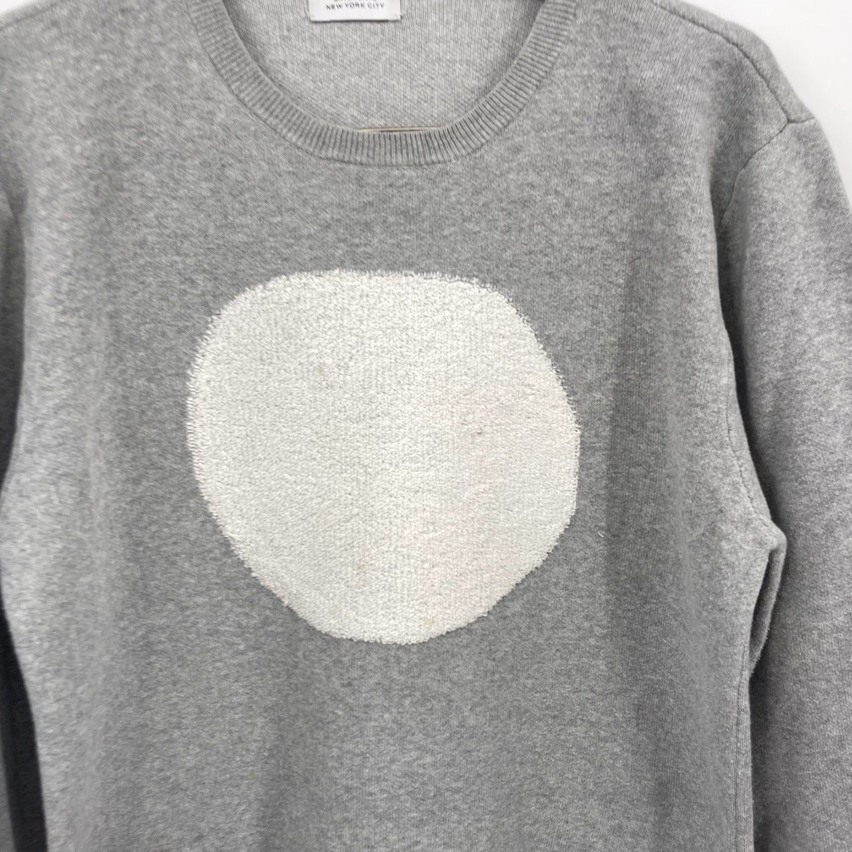 Vintage Saturdays New York Sweater Womens Size Medium Gray Fuzzy Circle Pullover READ Size M / US 6-8 / IT 42-44 - 3 Thumbnail