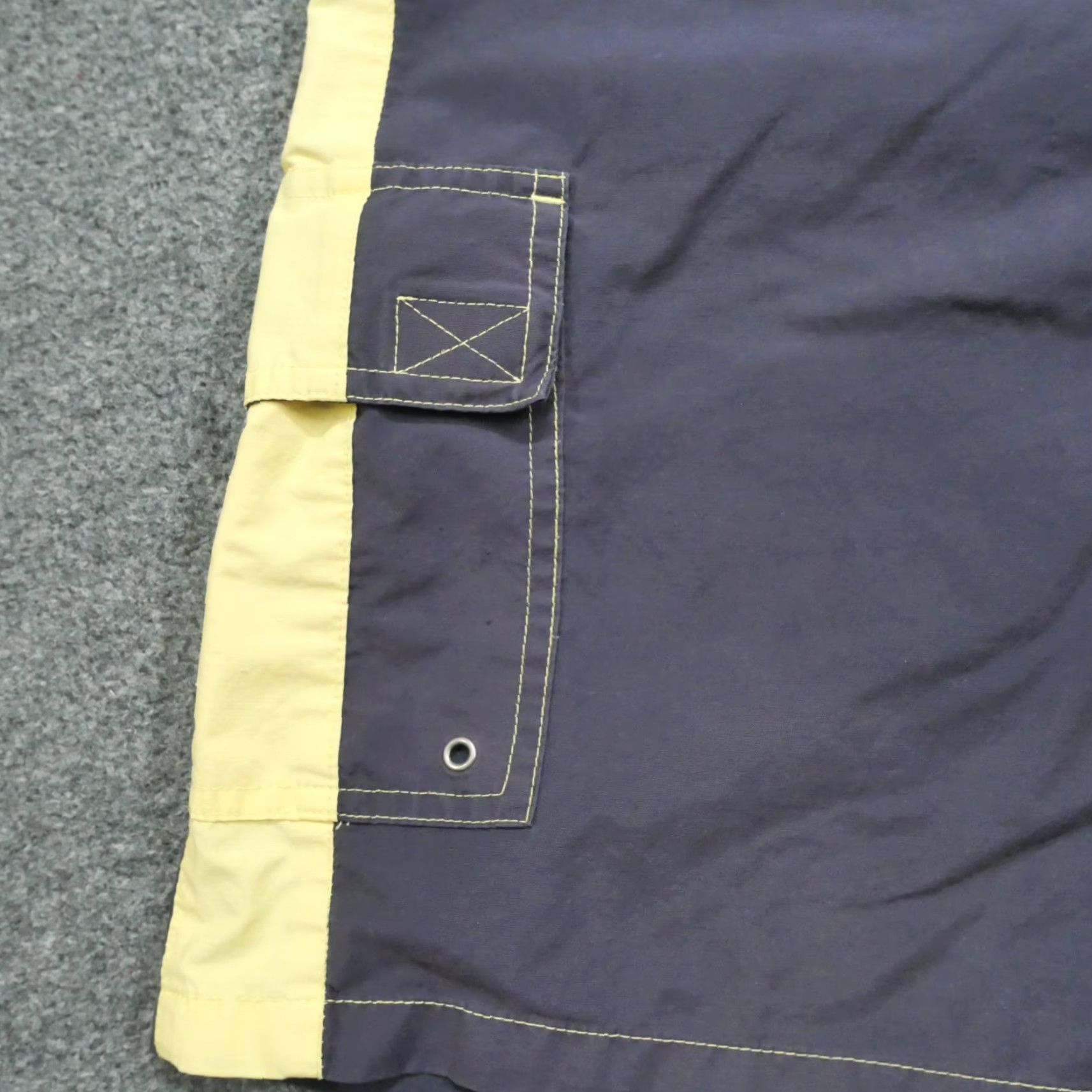 Ralph Lauren VINTAGE Ralph Lauren Swim Trunks Mens XL Blue Yellow Shorts Polo Liner Y2K Size US XL / EU 56 / 4 - 4 Thumbnail