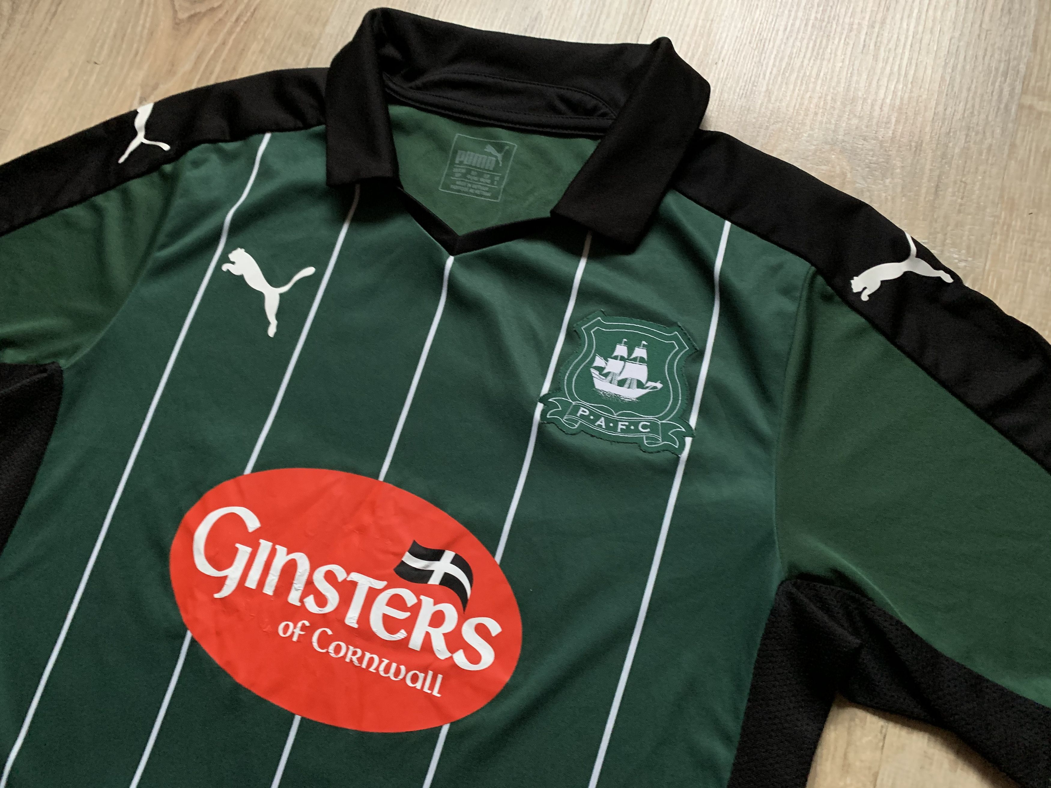 Puma Puma Plymouth Home Shirt #10 Carey Size US S / EU 44-46 / 1 - 3 Thumbnail