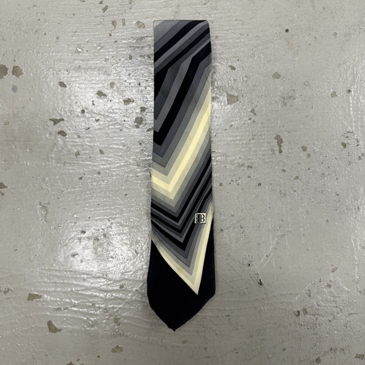 Balenciaga Balenciaga 1970's Era Silk Neck Tie Size ONE SIZE - 1 Thumbnail