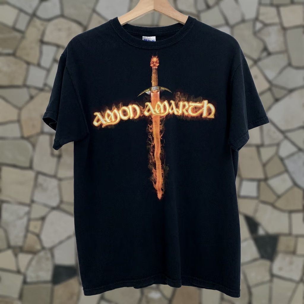 Gildan Amon Amarth Tee T-Shirt Black Size Medium Short Sleeve Flame Sword Size US M / EU 48-50 / 2 - 1 Thumbnail