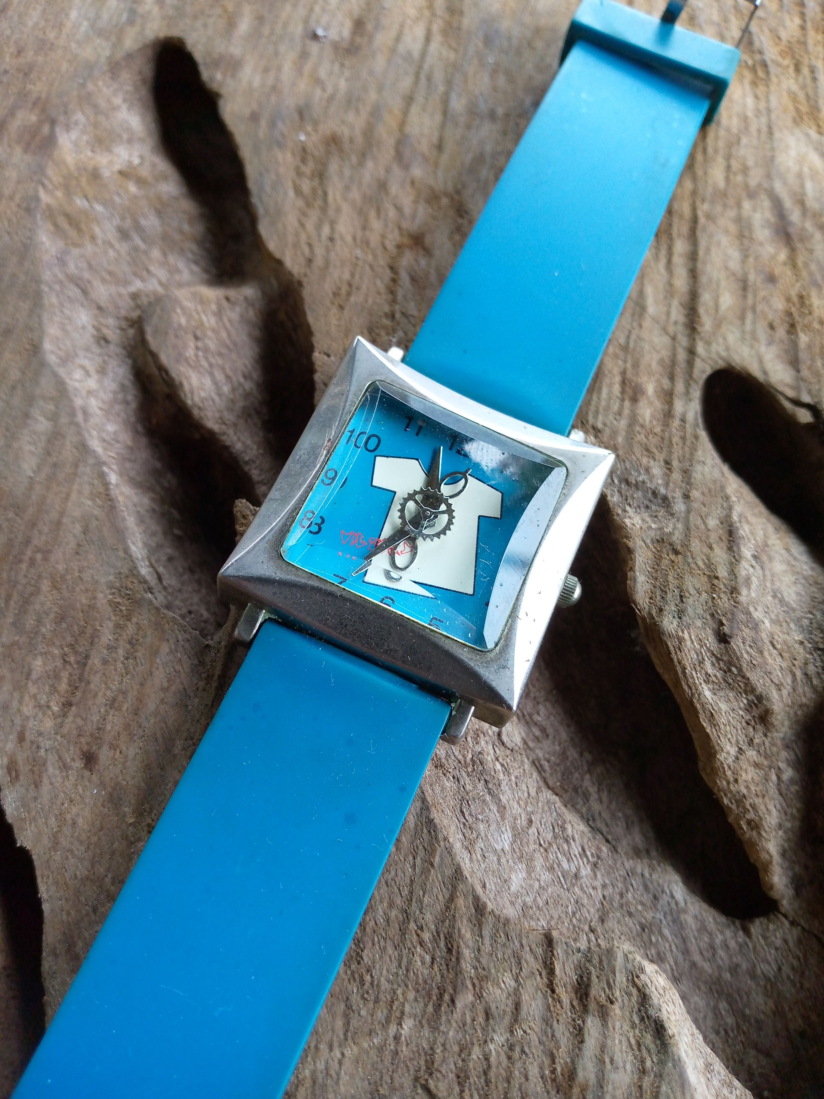 Vintage Vintage Unique Watches Victor Size ONE SIZE - 1 Thumbnail