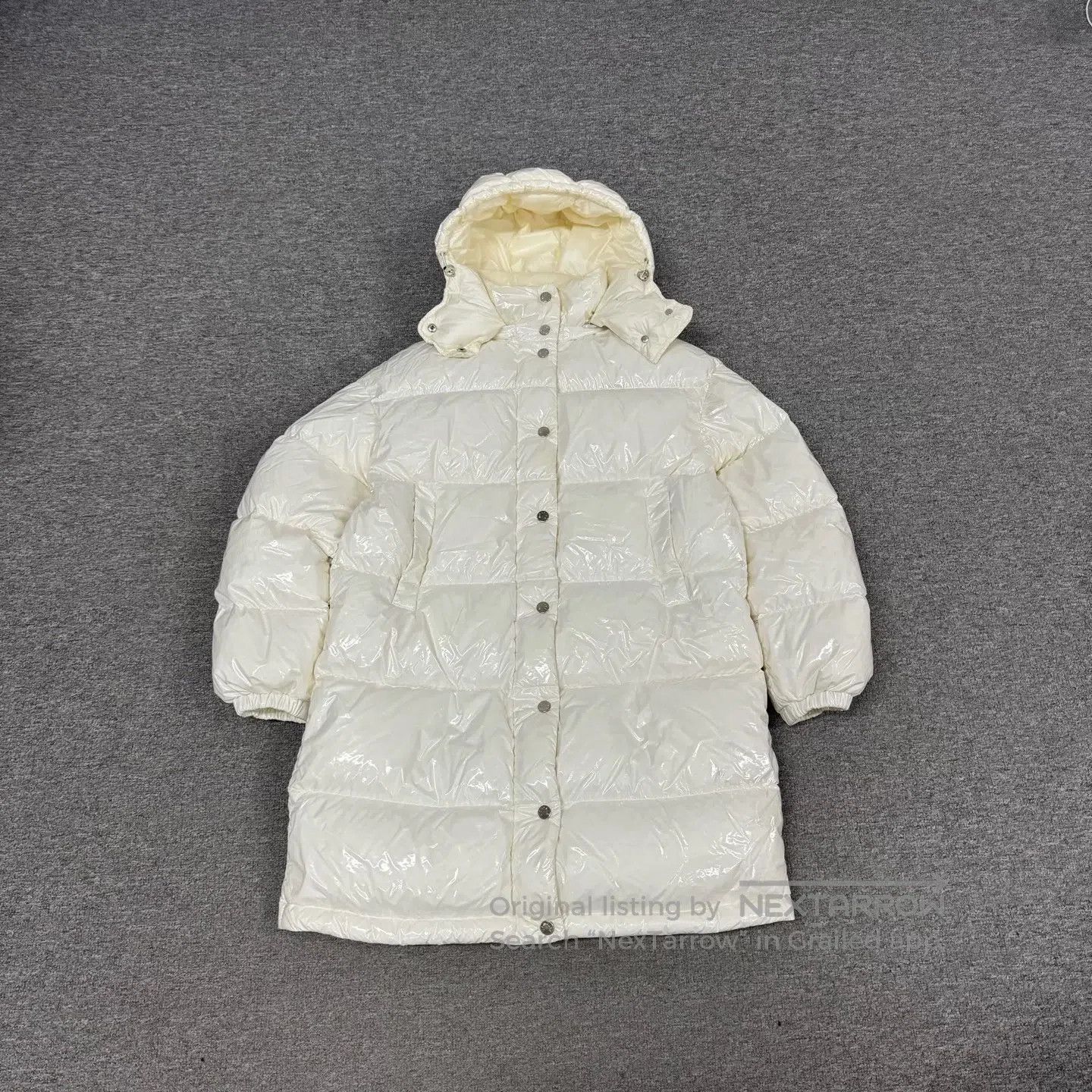 Moncler Moncler Gaou series laser Pearl-colored, medium-length d Size XS / US 0-2 / IT 36-38 - 2 Thumbnail