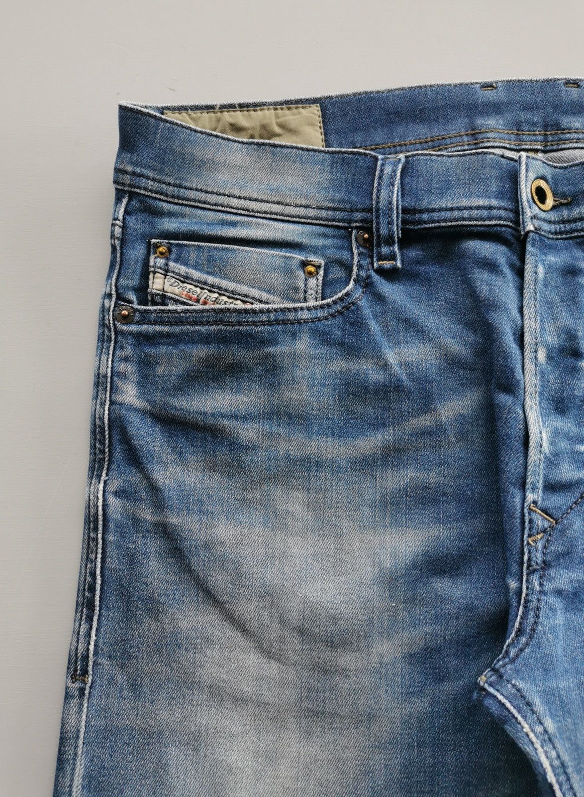 Diesel Vintage Diesel Tepphar Slim Carrot Denim Jeans Size US 33 - 4 Thumbnail