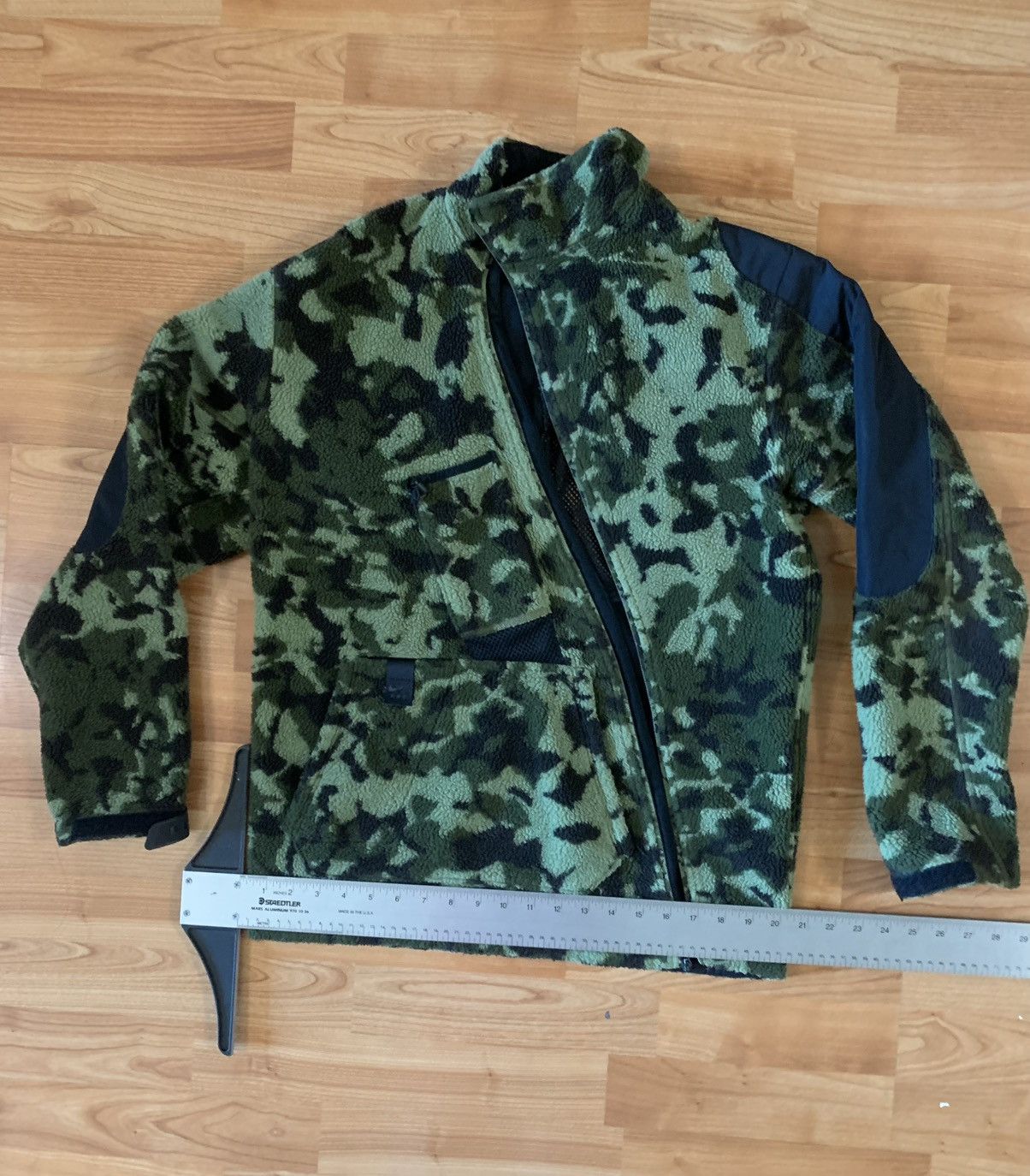 MMW × Nike Nike x Matthew M. Williams MMW Camo Tech Fleece Size S Size US S / EU 44-46 / 1 - 1 Thumbnail