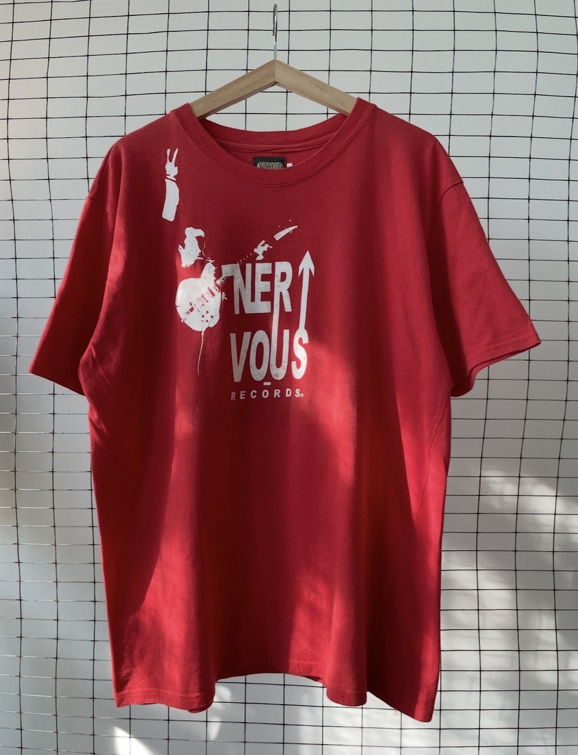 Vintage Vintage Nervous Records T-Shirt Size US L / EU 52-54 / 3 - 1 Thumbnail