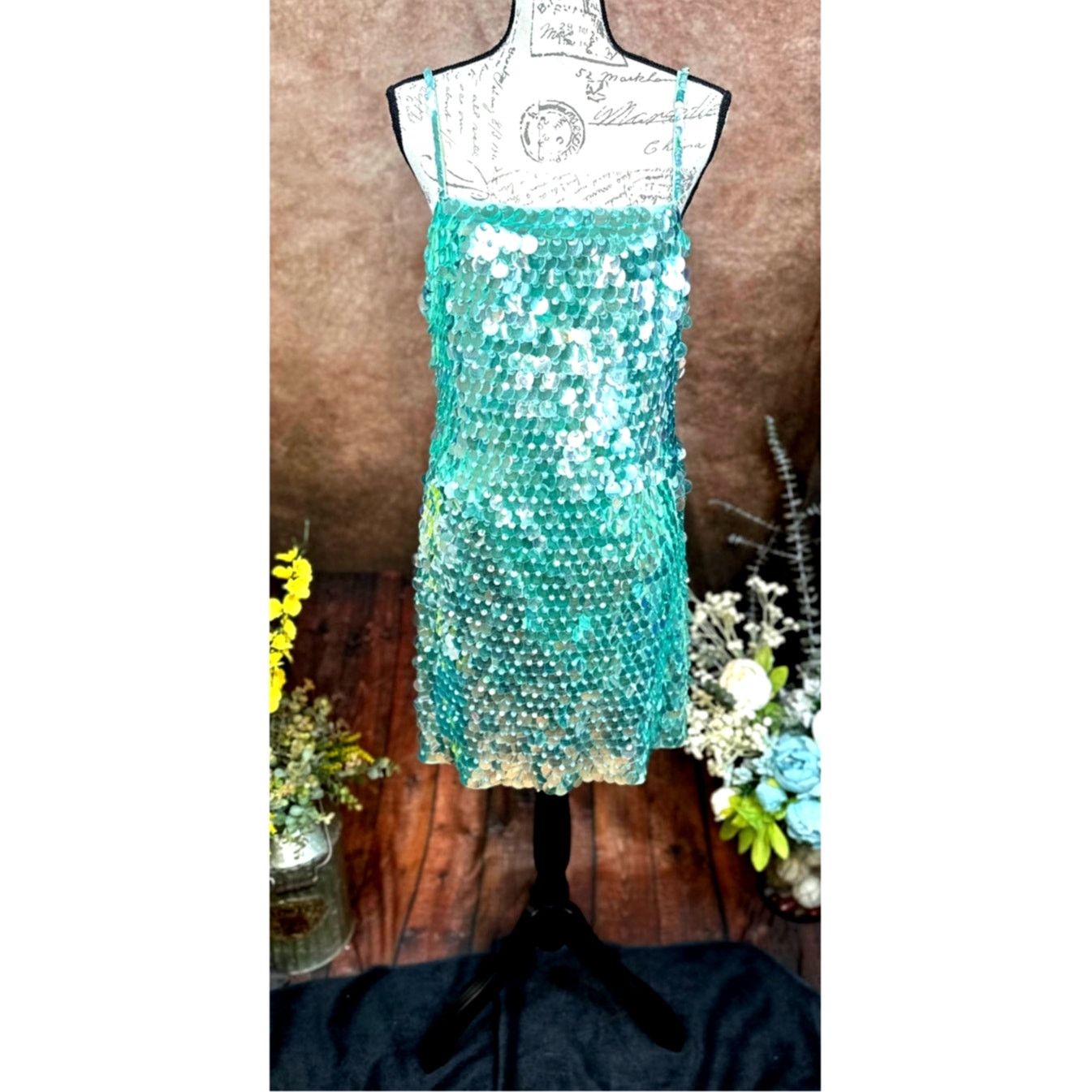 Other Mac Duggal Slim Strap Paillette Sequin Mini Dress Mint M Size M / US 6-8 / IT 42-44 - 4 Thumbnail