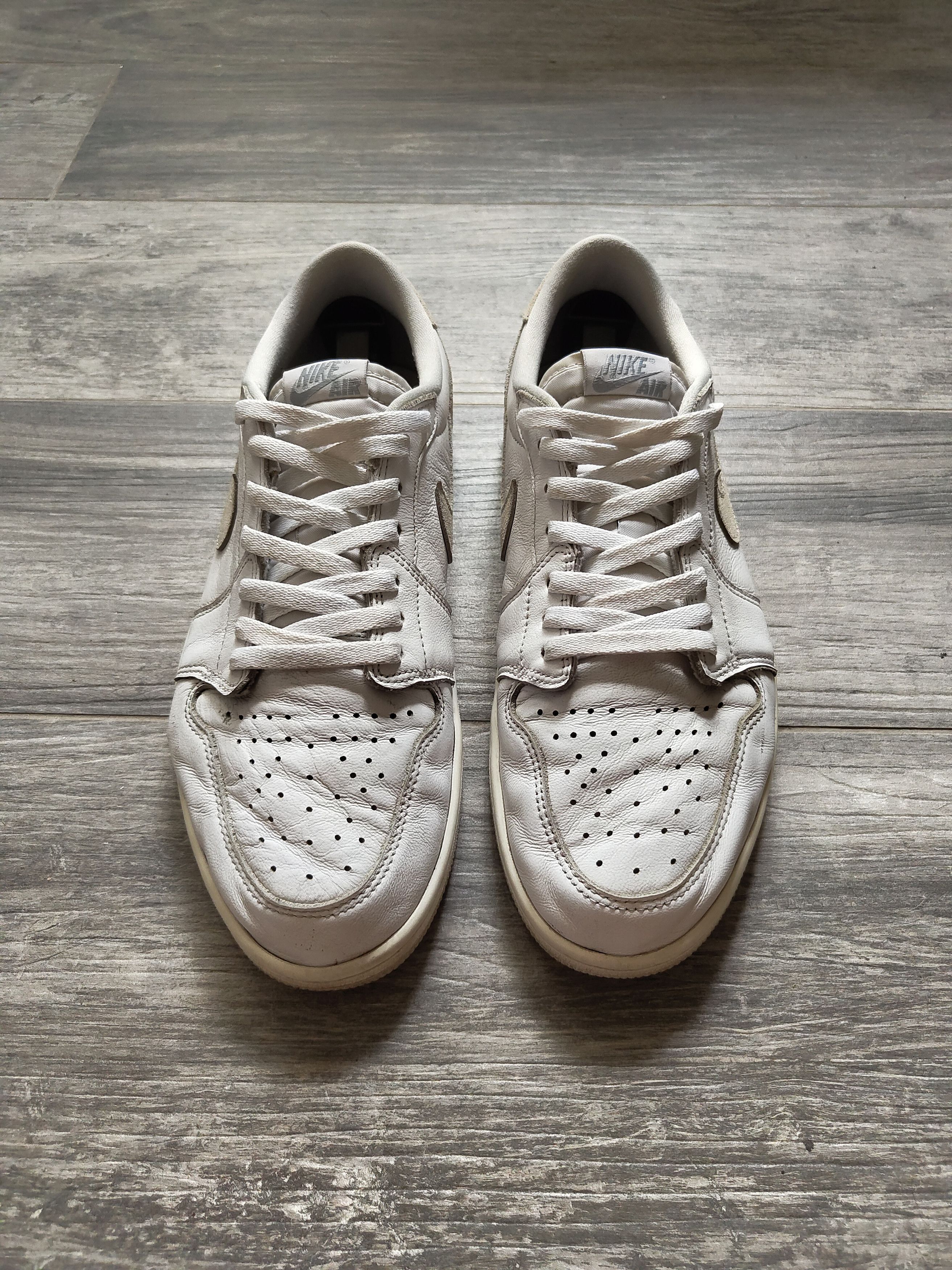 Jordan Brand Jordan 1 Low Neutral Grey OG 2021 Size US 12 / EU 45 - 5 Thumbnail