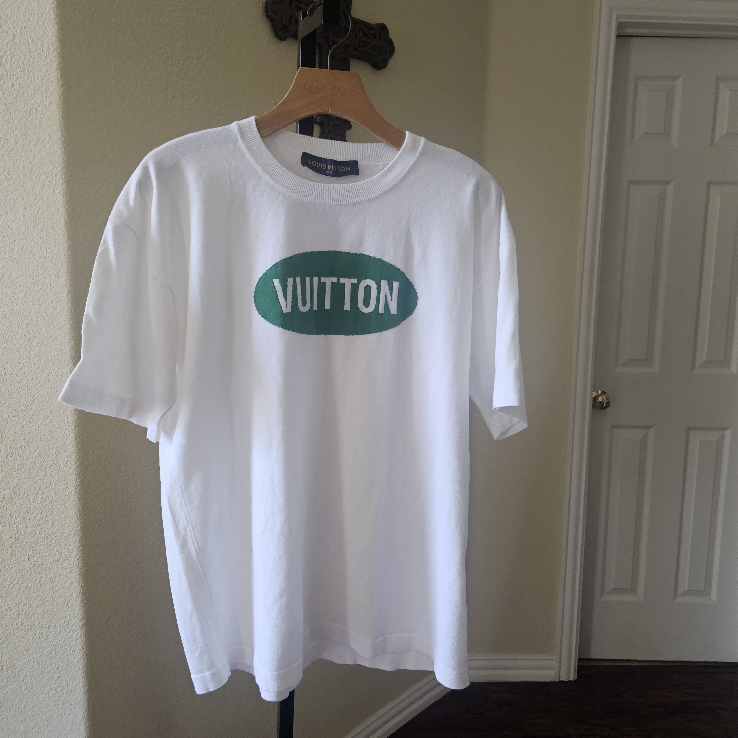 Louis Vuitton Louis Vuitton White Alphabet Pattern Green Printing T-Shirt Size US M / EU 48-50 / 2 - 1 Thumbnail