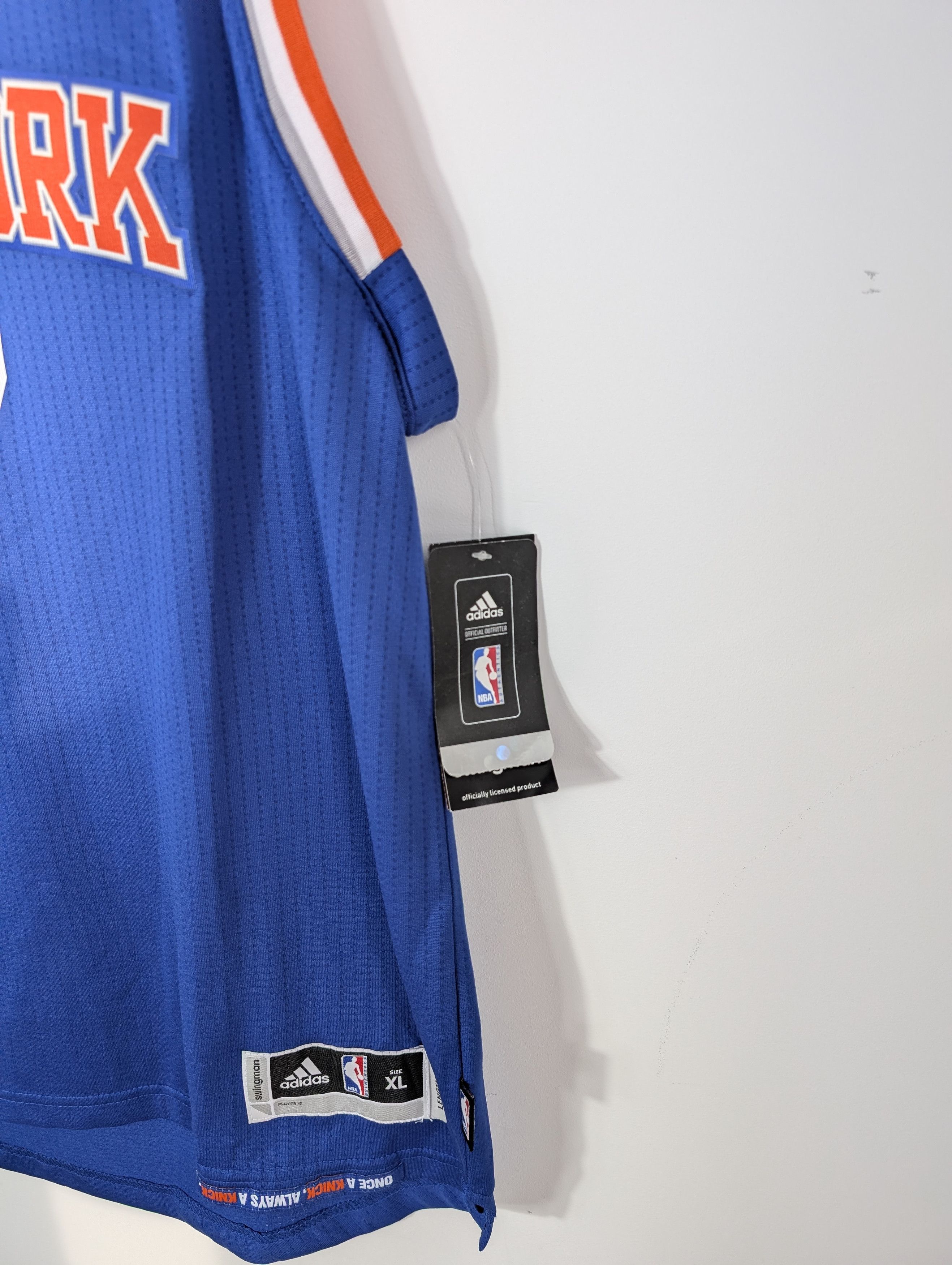 Adidas Carmelo Anthony New York Knicks NBA Jersey Blue Retro Y2K Size US S / EU 44-46 / 1 - 5 Thumbnail