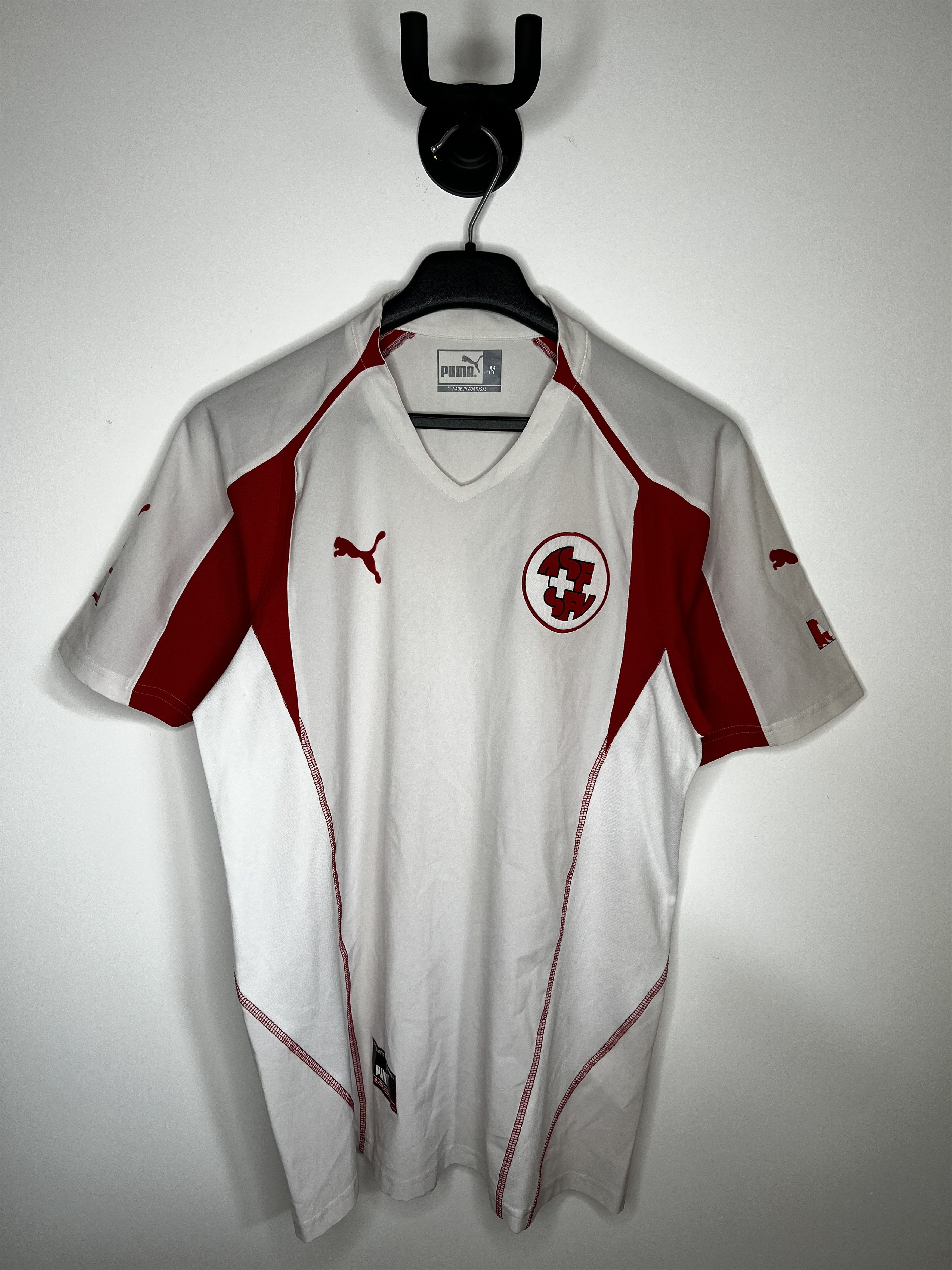 Puma SWITZERLAND TEAM 2004 2006 AWAY FOOTBALL SHIRT SOCCER JERSEY Size US M / EU 48-50 / 2 - 1 Thumbnail