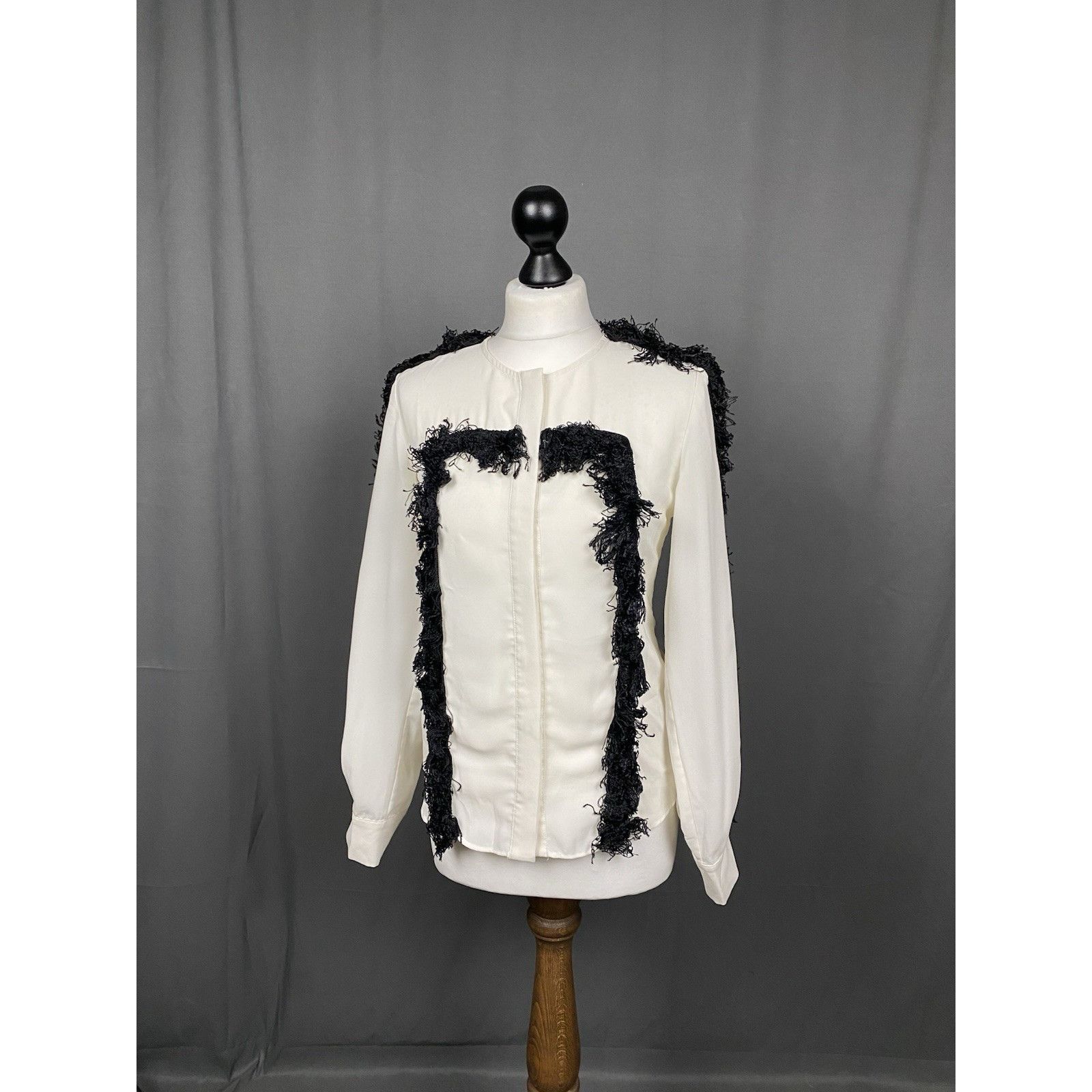 Chloe Chloe Vintage Lace Women's White Longsleeve Silk Shirt Size Size XS / US 0-2 / IT 36-38 - 2 Thumbnail