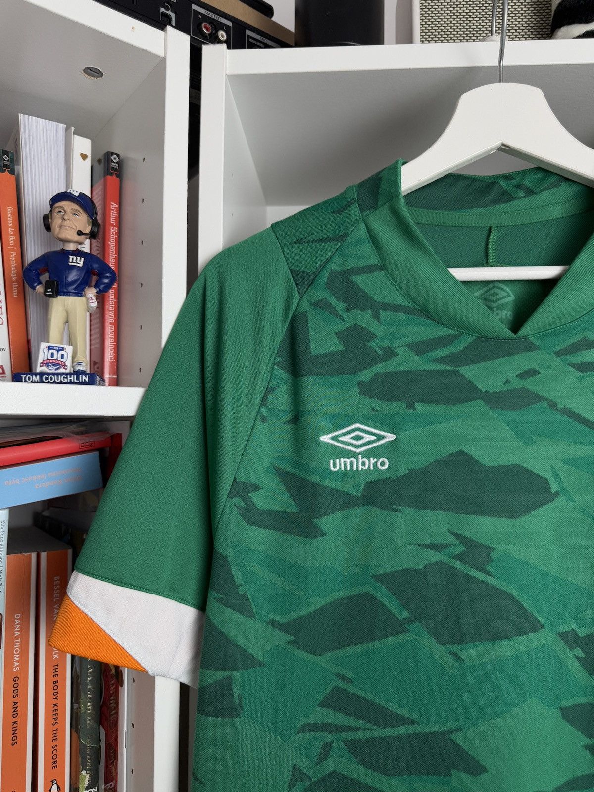 Umbro × Vintage Umbro Ireland 2022 home football soccer jersey t-shirt L Size US L / EU 52-54 / 3 - 4 Thumbnail