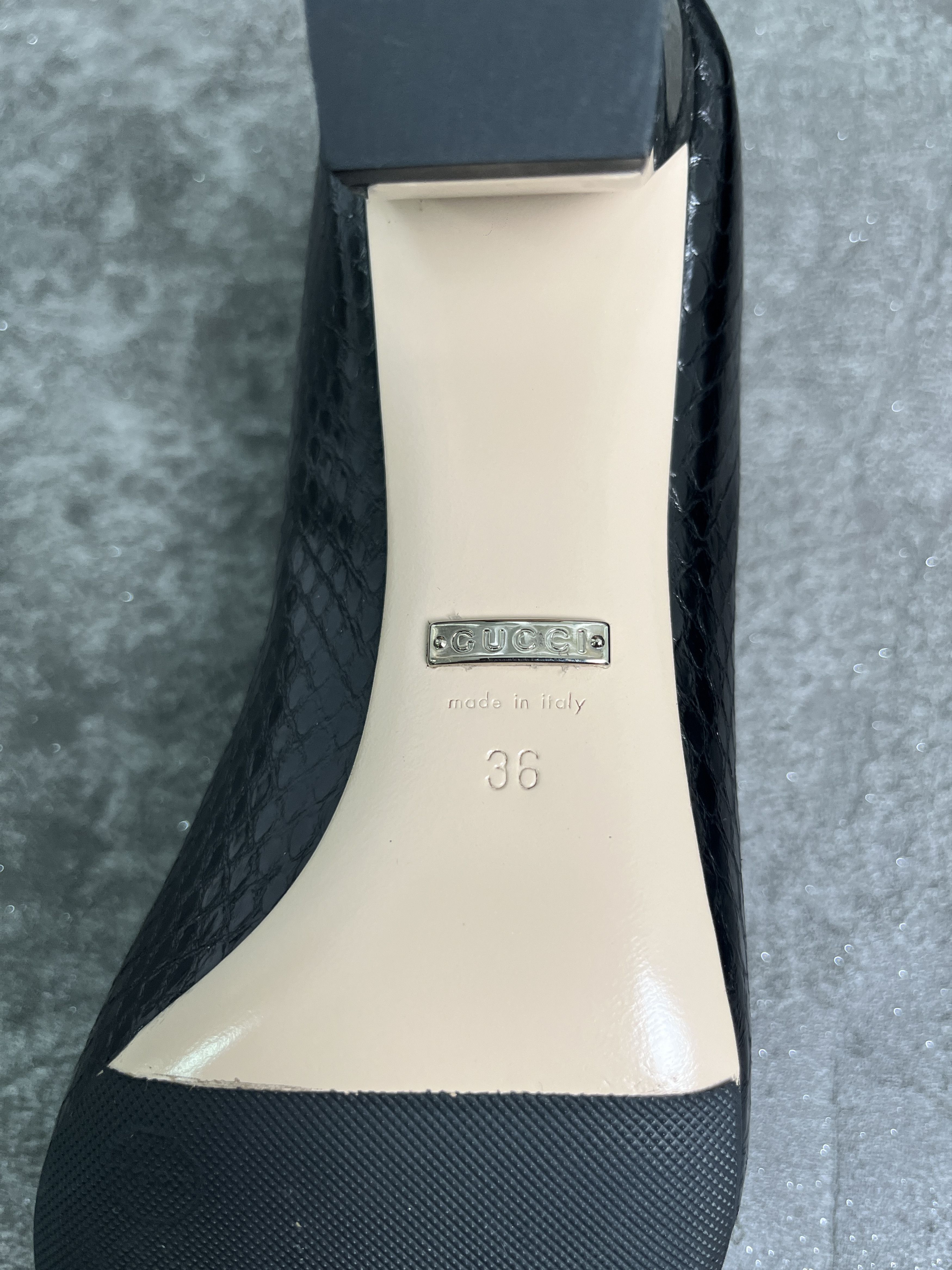 Gucci Gucci Black GG Biba Snakeskin Pumps Size US 6 / IT 36 - 9 Thumbnail