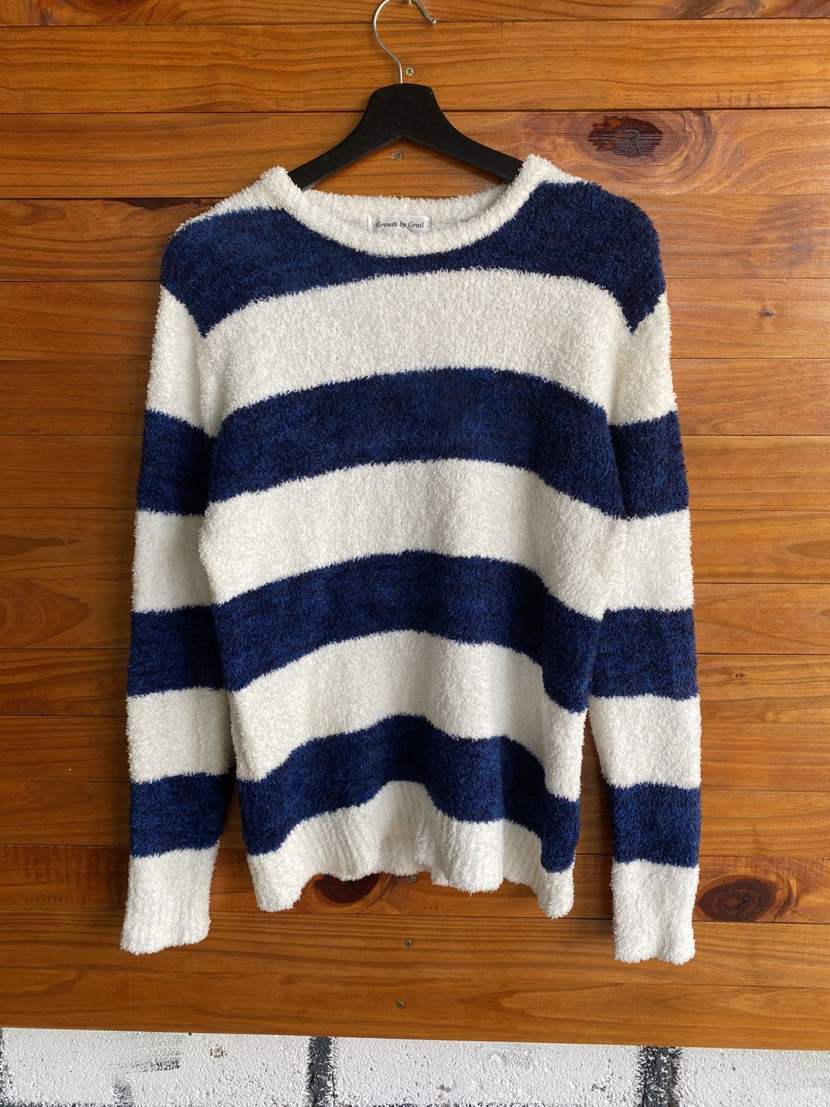 Japanese Brand Vintage Growth by Grail Navy & White Striped Fuzzy Sweater Size M / US 6-8 / IT 42-44 - 3 Thumbnail