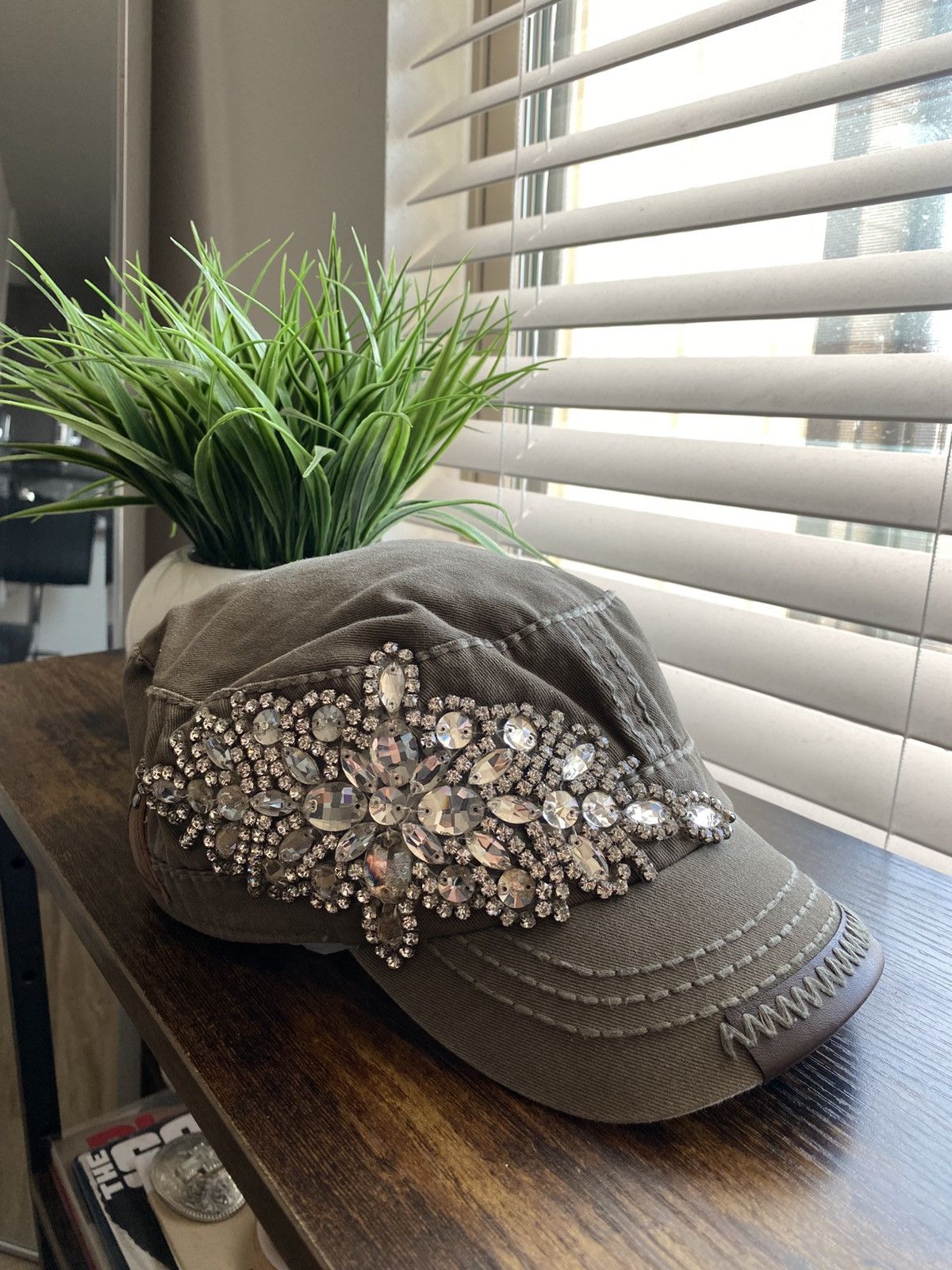 Other Y2K Crystal Embellished Army Hat Size ONE SIZE - 7 Thumbnail