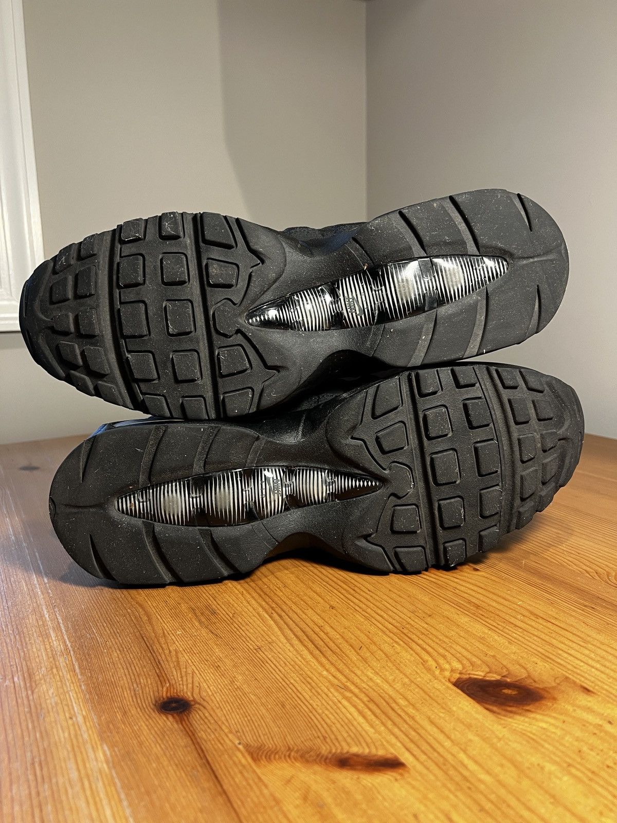 Nike Air Max 95 Big Bubble OG Triple Black 11.5 Size US 11.5 / EU 44-45 - 4 Thumbnail