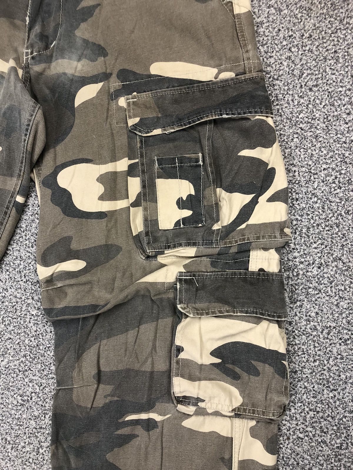Japanese Brand × Vintage Vintage Y2K AMX AND FITCH Camo Multi Pocket Cargopants Size US 32 / EU 48 - 6 Thumbnail