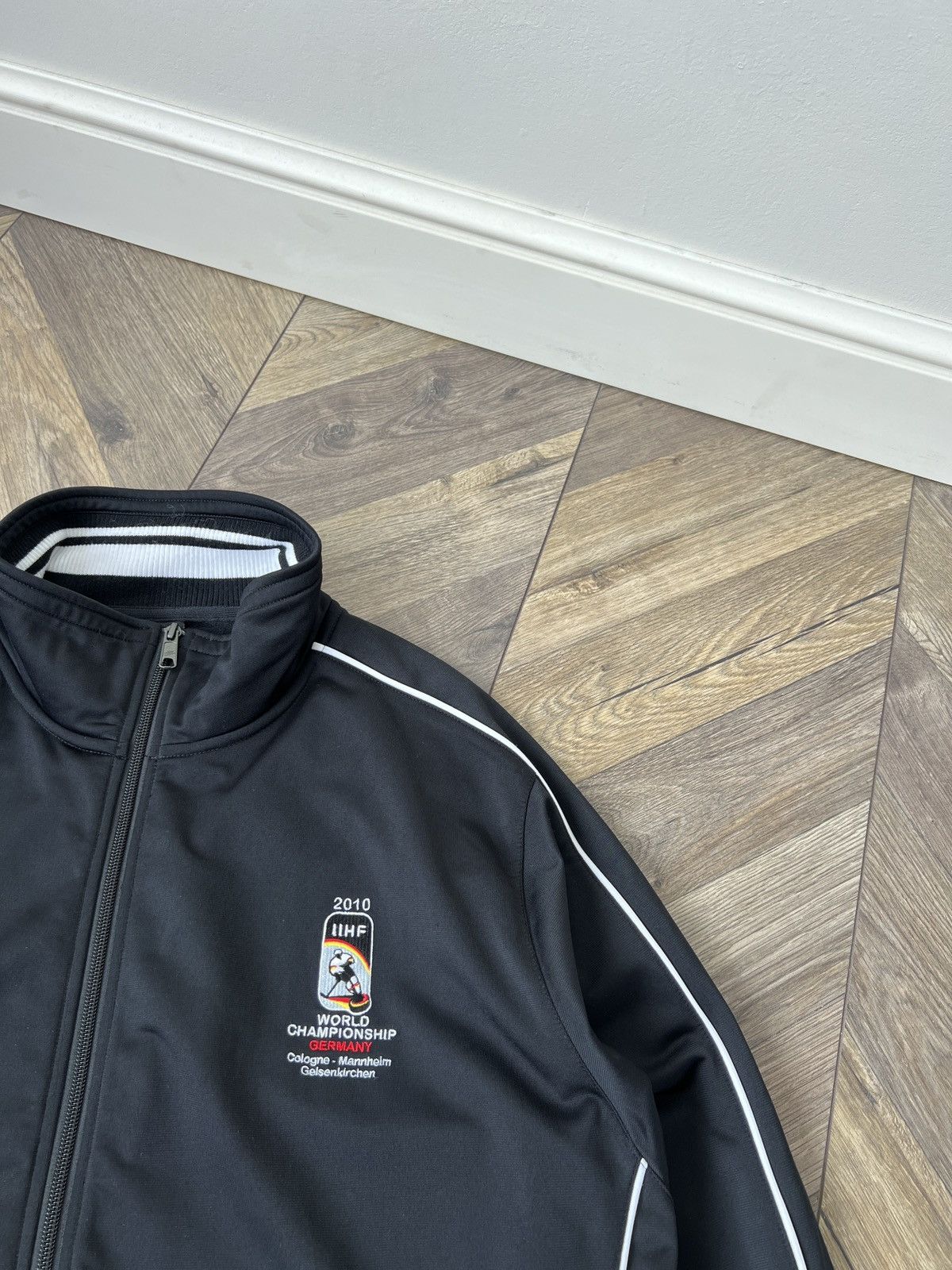 Nike Nike 2010 IIHF Hockey World Championship Track Jacket Size US XXL / EU 58 / 5 - 6 Thumbnail