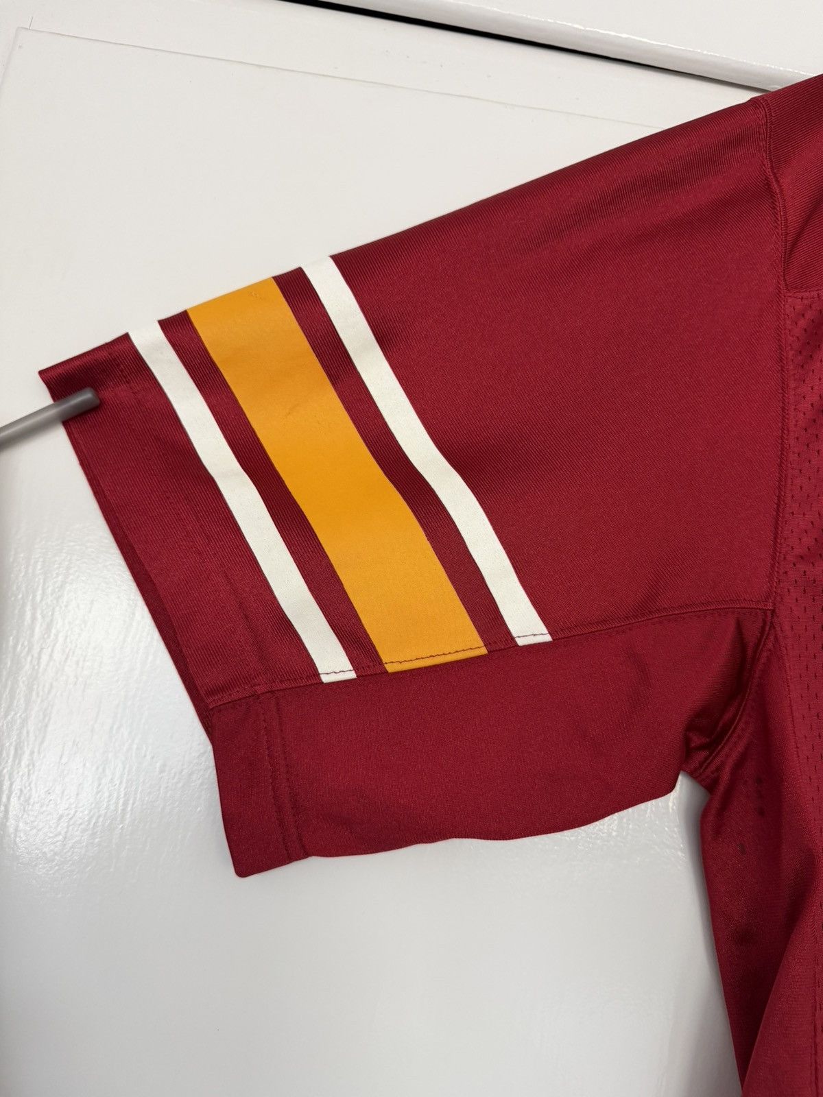 Nike NIKE TEAM USC TROJANS JUNIOR SEAU 1989 JERSEY FIELD GENERAL Size US M / EU 48-50 / 2 - 16 Thumbnail