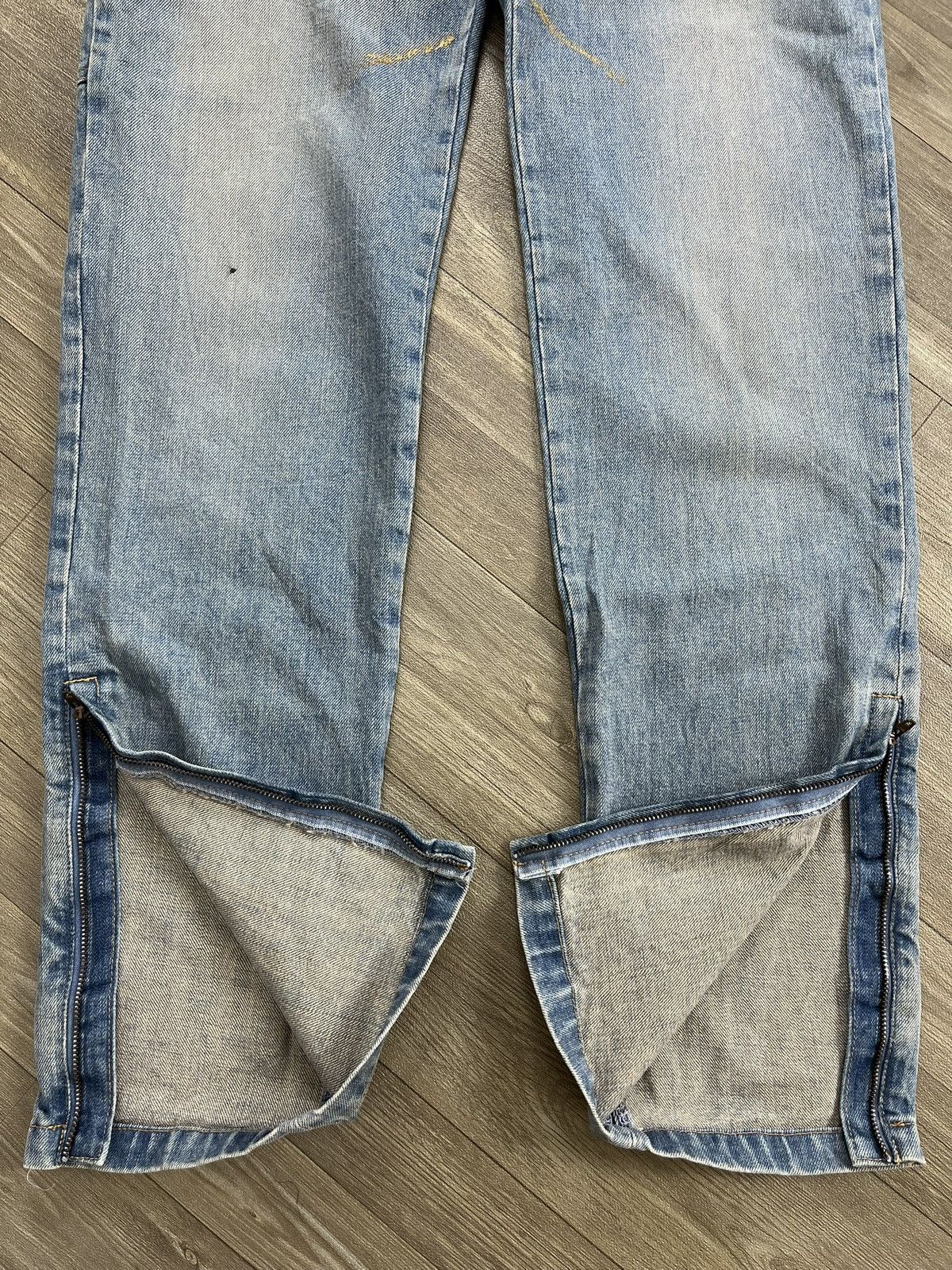 Issey Miyake 2000s Tsumori Chisato Issey Miyake Carpenter Faded Jeans Size US 29 - 5 Thumbnail