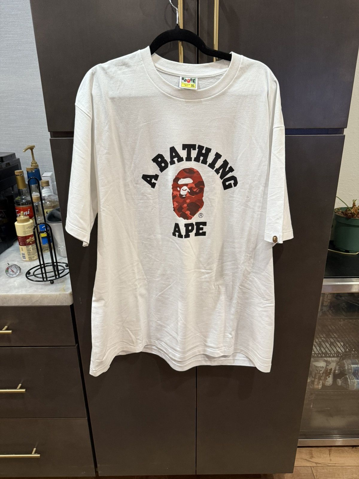 Bape Bape Red logo Tee XXXL Size US XXL / EU 58 / 5 - 1 Thumbnail