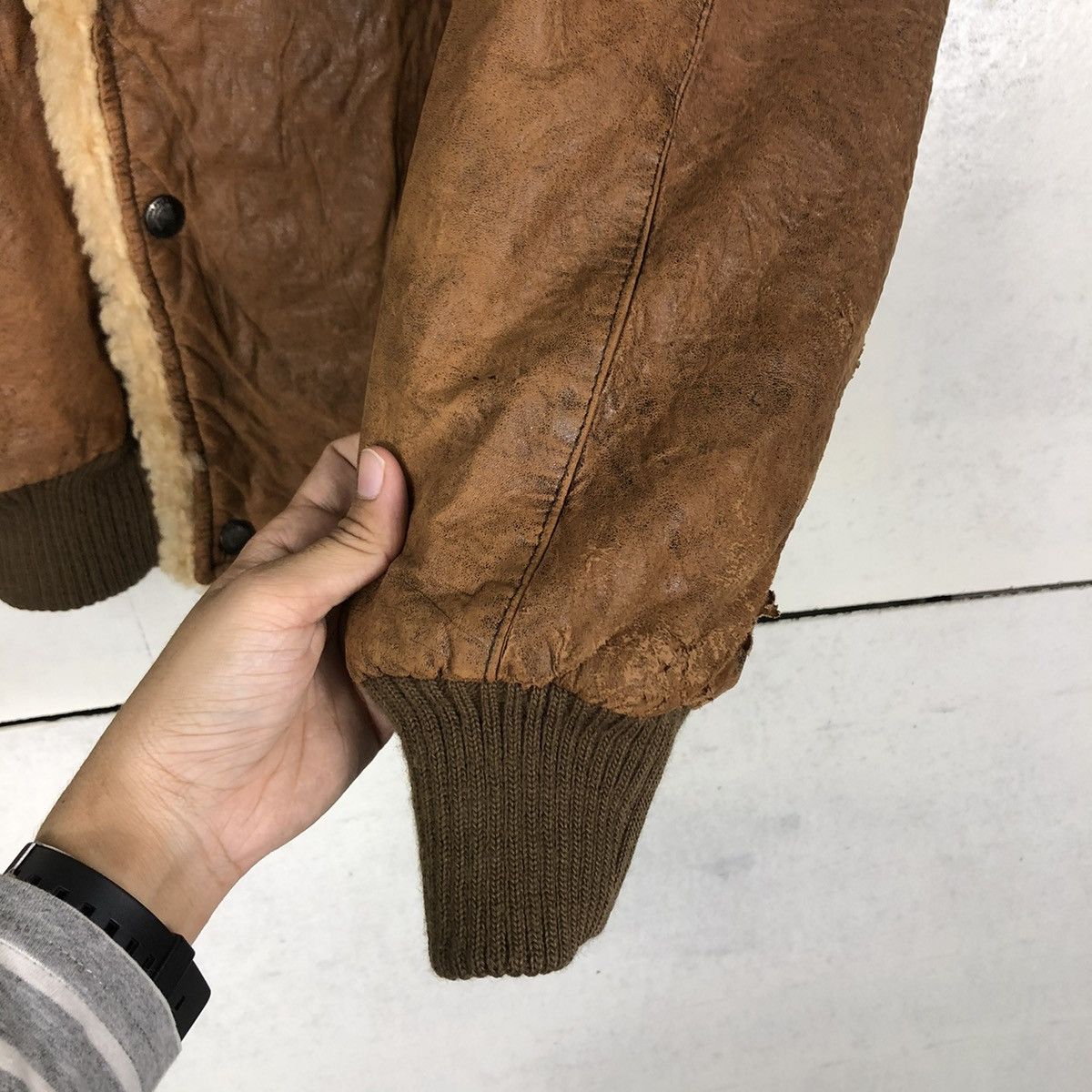 Marithe + Francois Girbaud 🔥VINTAGE 80’s BIKER LEATHER JACKET MILLESIMES SHERPA COLLAR Size US S / EU 44-46 / 1 - 18 Thumbnail
