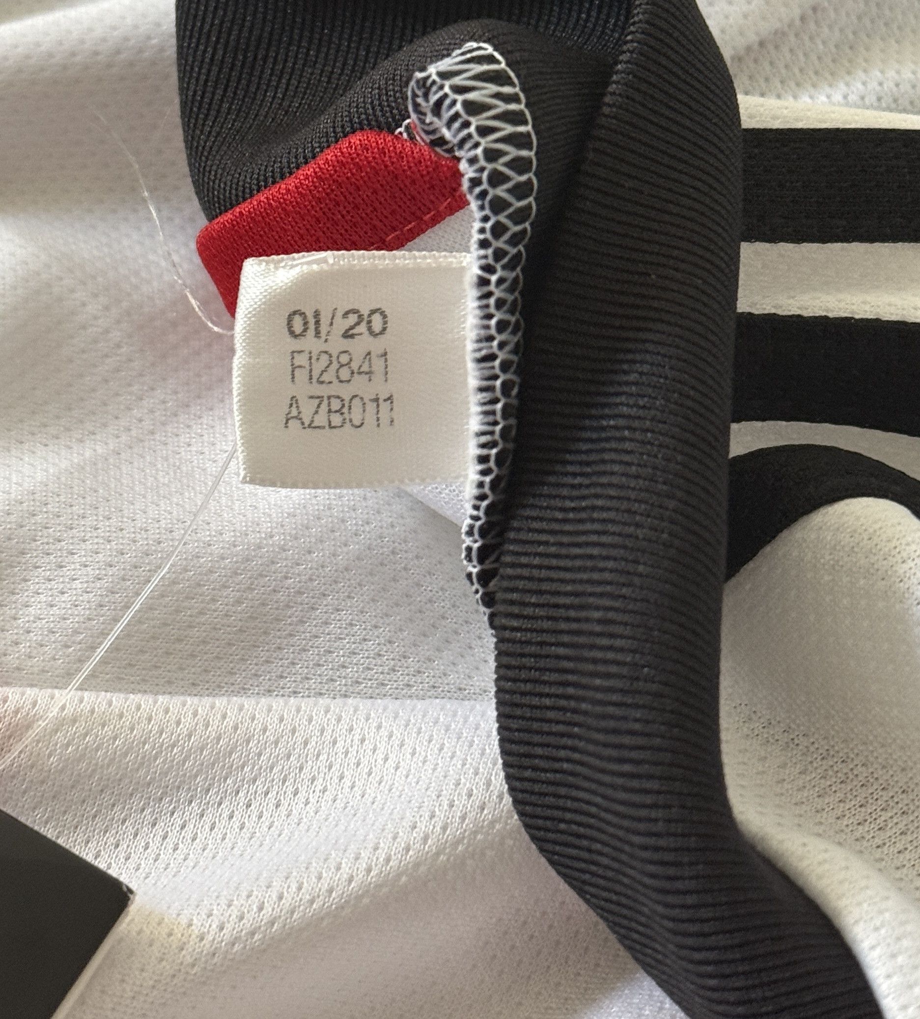 Adidas SHEFFIELD UNITED 2016/2017 FOOTBALL SHIRT JERSEY MAILLOT XL Size US XL / EU 56 / 4 - 4 Thumbnail
