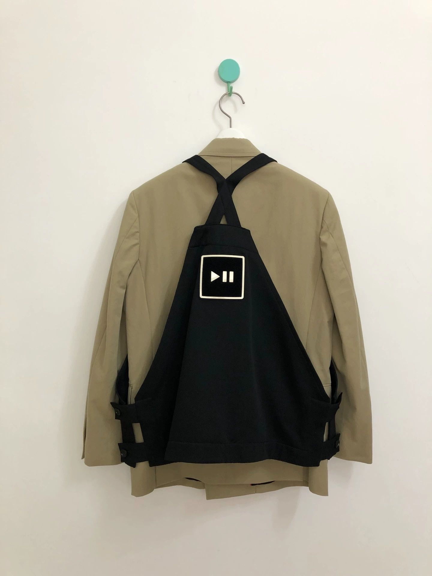 Takahiromiyashita The Soloist. TAKAHIROMIYASHITA THE SOLOIST 00 Lacquer Apron Size US XXS / EU 40 - 7 Thumbnail