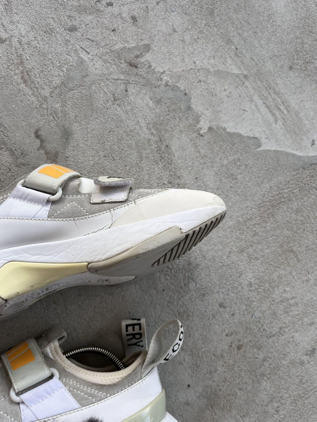 Palm Angels Vintage Hype Palm Angels Women’s Velcro Sneakers rare Y2K Size US 7 / IT 37 - 11 Thumbnail