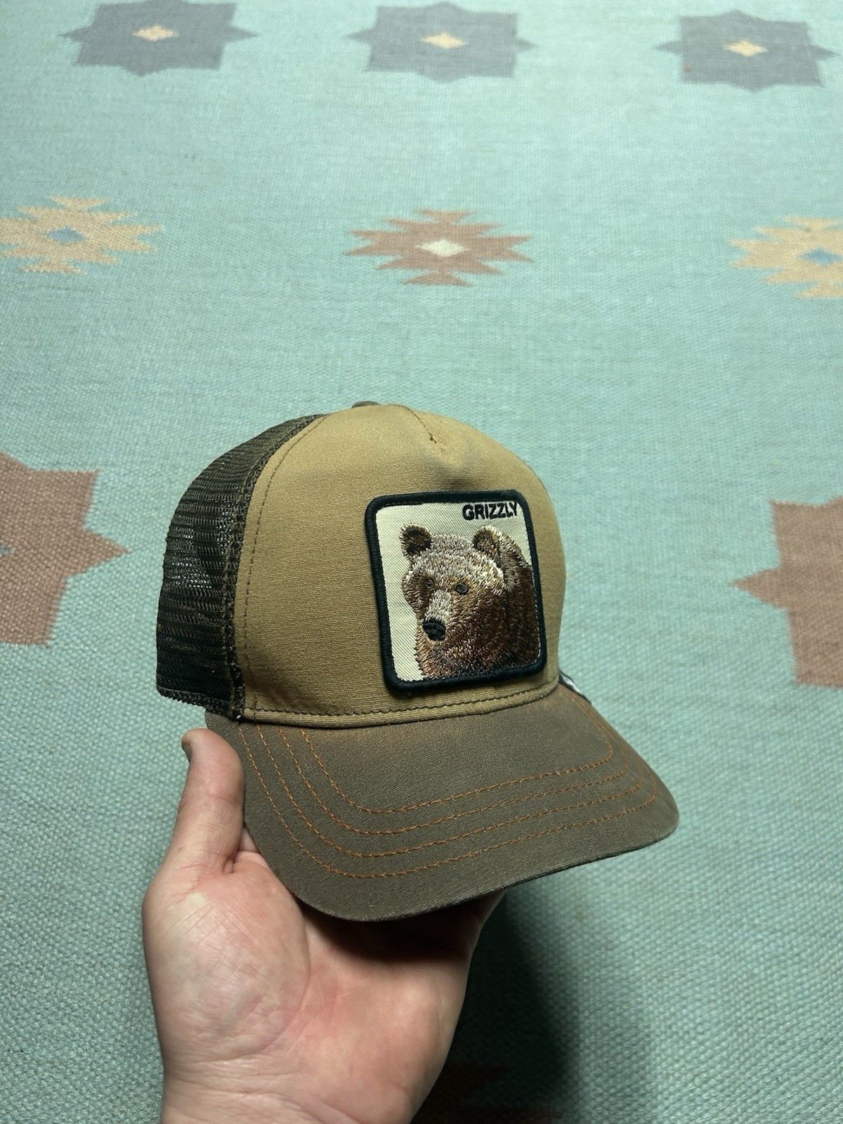 Goorin Bros. Goorin Bros trucker hat grizzly bear patch animal snapback Size ONE SIZE - 1 Thumbnail