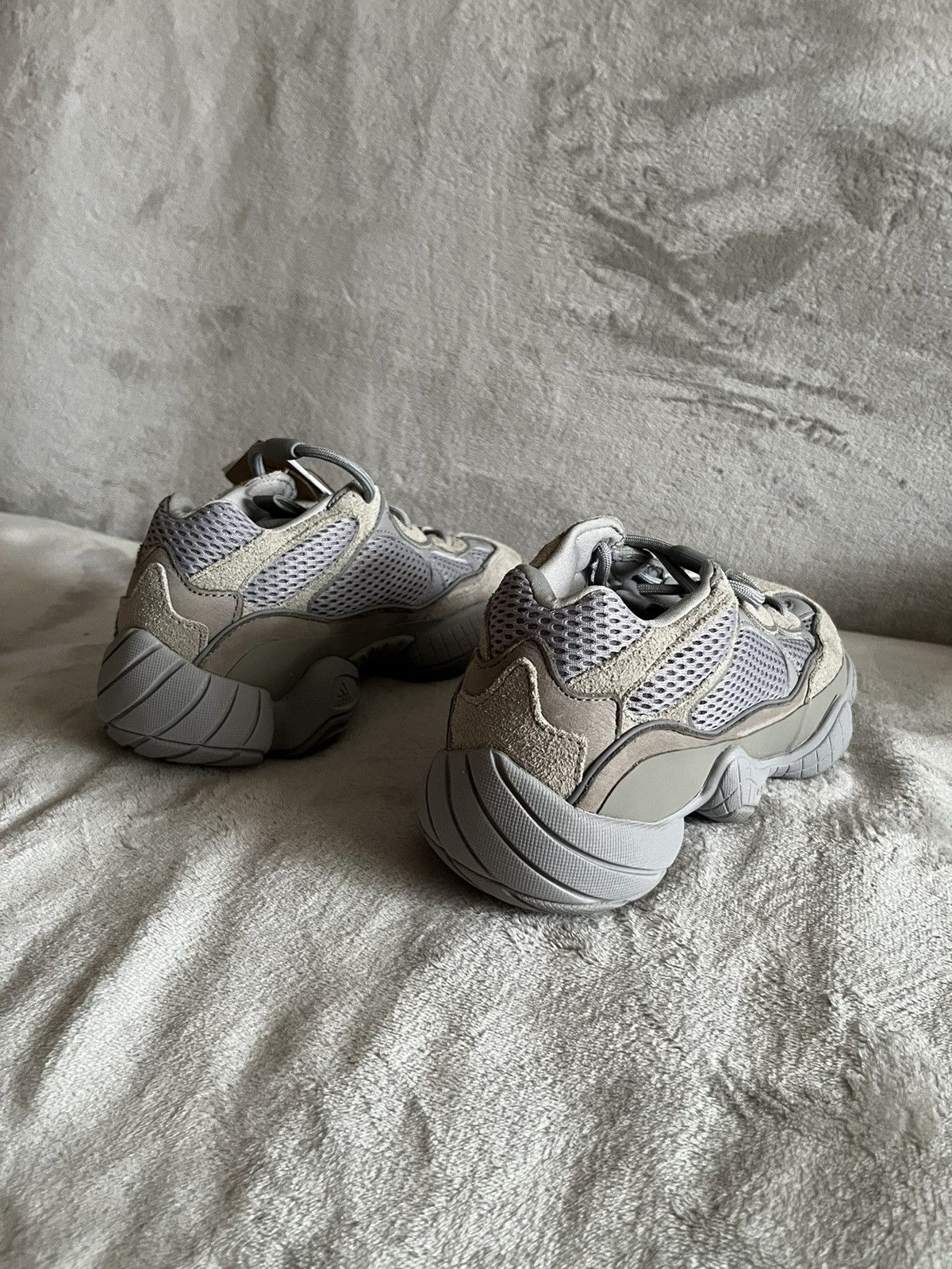Adidas Adidas Yeezy 500 Stone Salt 42 2/3 Size US 9 / EU 42 - 4 Thumbnail