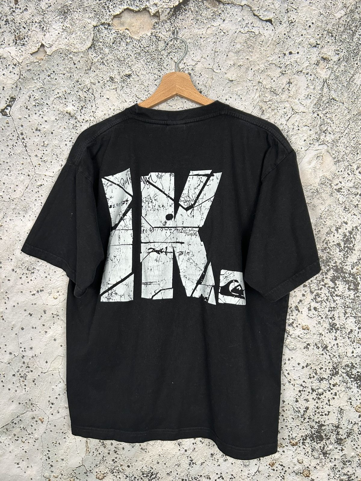 Quiksilver Vintage Quiksilver 90s Surf Skate Baggy Tee Streetwear Hype Size US L / EU 52-54 / 3 - 4 Thumbnail
