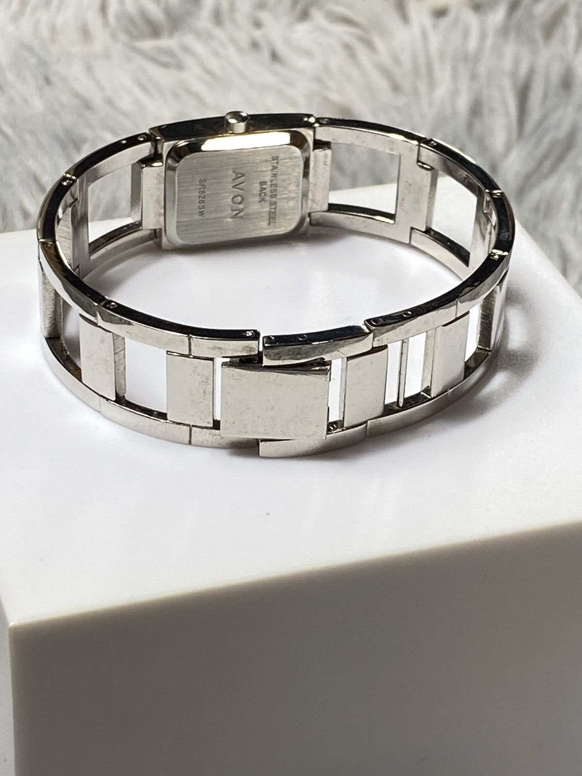 Vintage Elegant Silver Bracelet Watch - Japanese Brand Size ONE SIZE - 5 Thumbnail