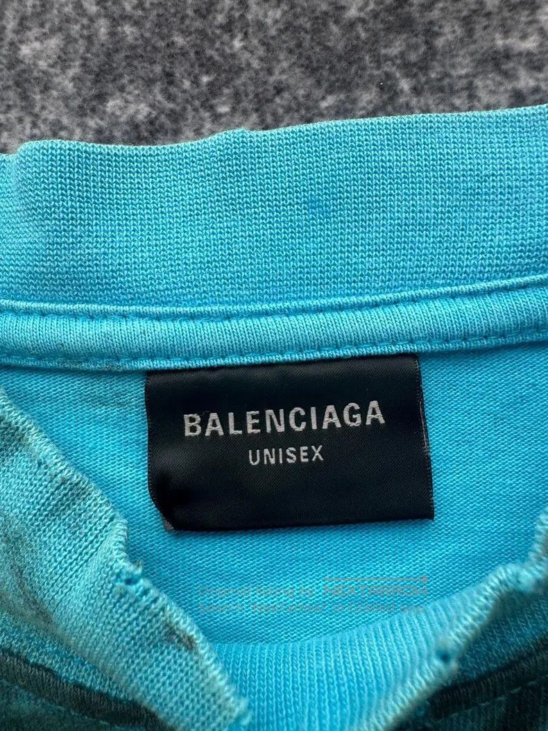 Balenciaga Balenciaga Manchester United Blue Graffiti Tee. Size US XS / EU 42 / 0 - 3 Thumbnail