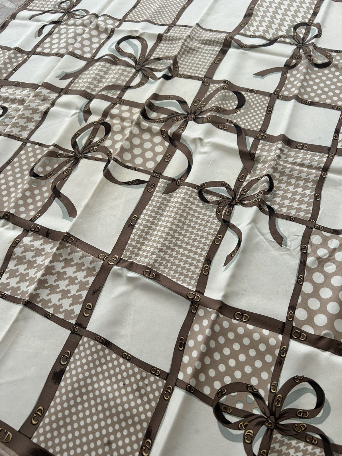 Dior Christian Dior Vintage Silk Scarves Size ONE SIZE - 4 Thumbnail
