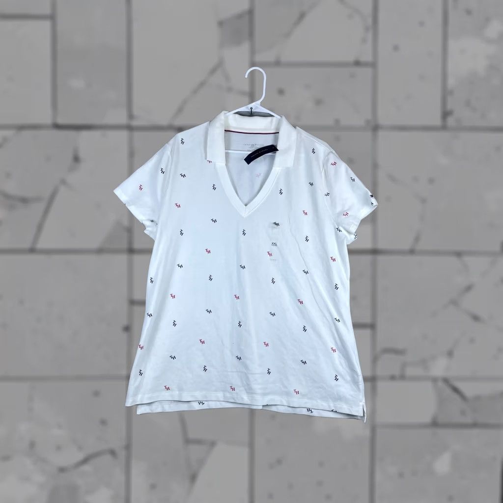 Tommy Hilfiger Tommy Hilfiger Polo Shirt Women XXL White New Monogram V-Neck Short Sleeve Pique Size XXL / US 16-18 / IT 52-54 - 1 Thumbnail