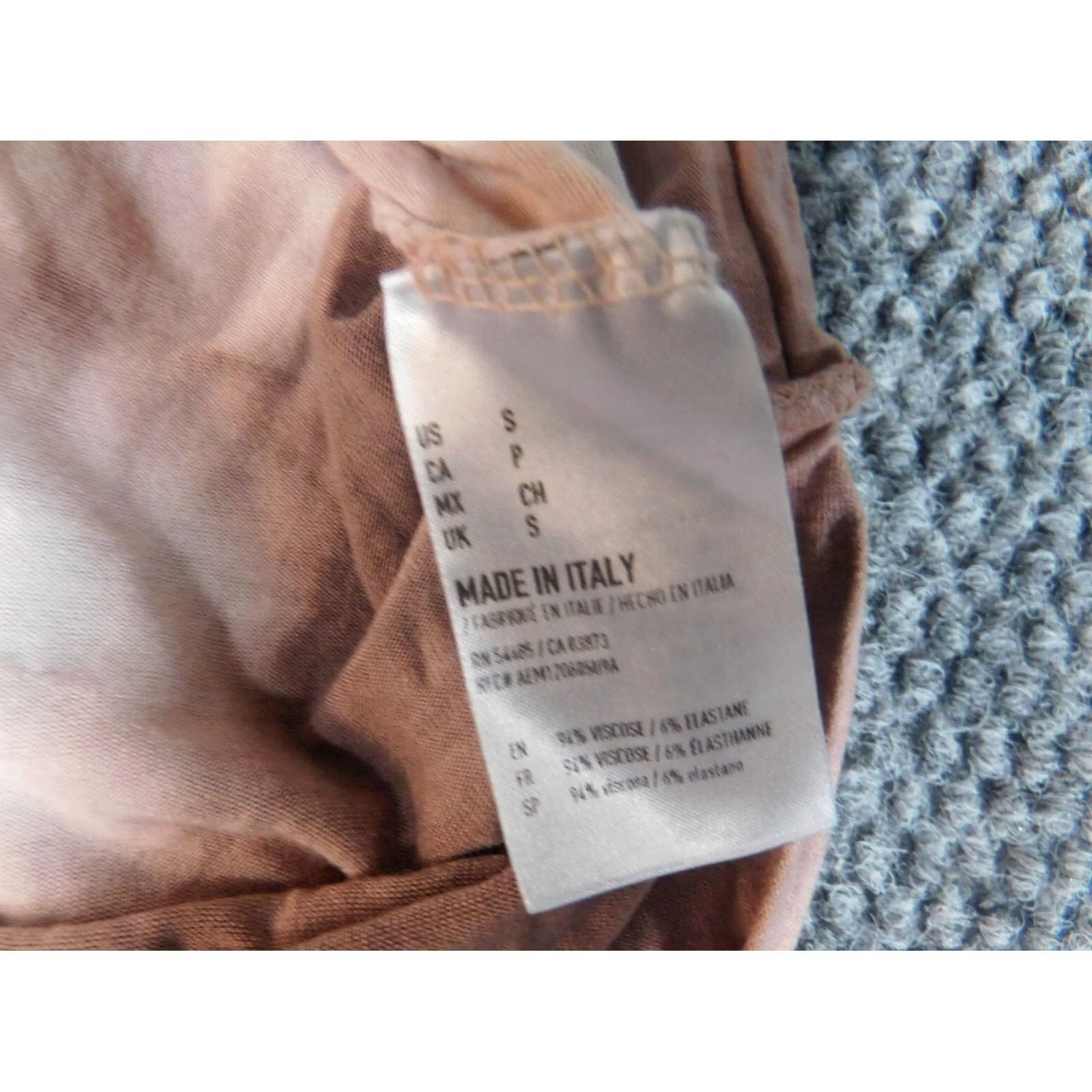 American Eagle Outfitters American Eagle Outfitters Blouse Womens Small Pink Crew Neck Short Sleeve Knit Pocket Casual Basic Stretch Regular Viscose Solid Modern Size S / US 4 / IT 40 - 7 Thumbnail