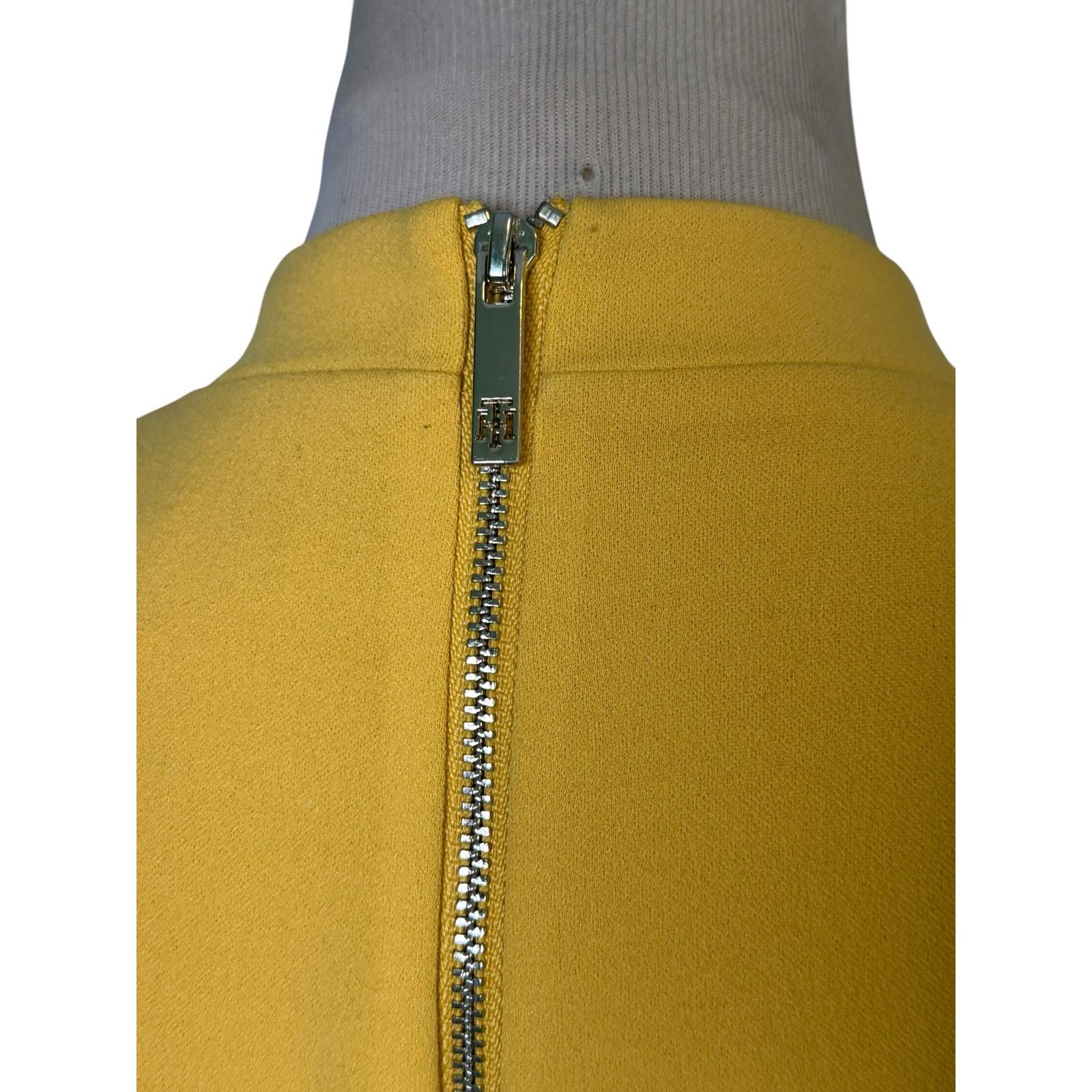 Tommy Hilfiger Tommy Hilfiger yellow crepe summer dress size 2 Size XS / US 0-2 / IT 36-38 - 8 Thumbnail
