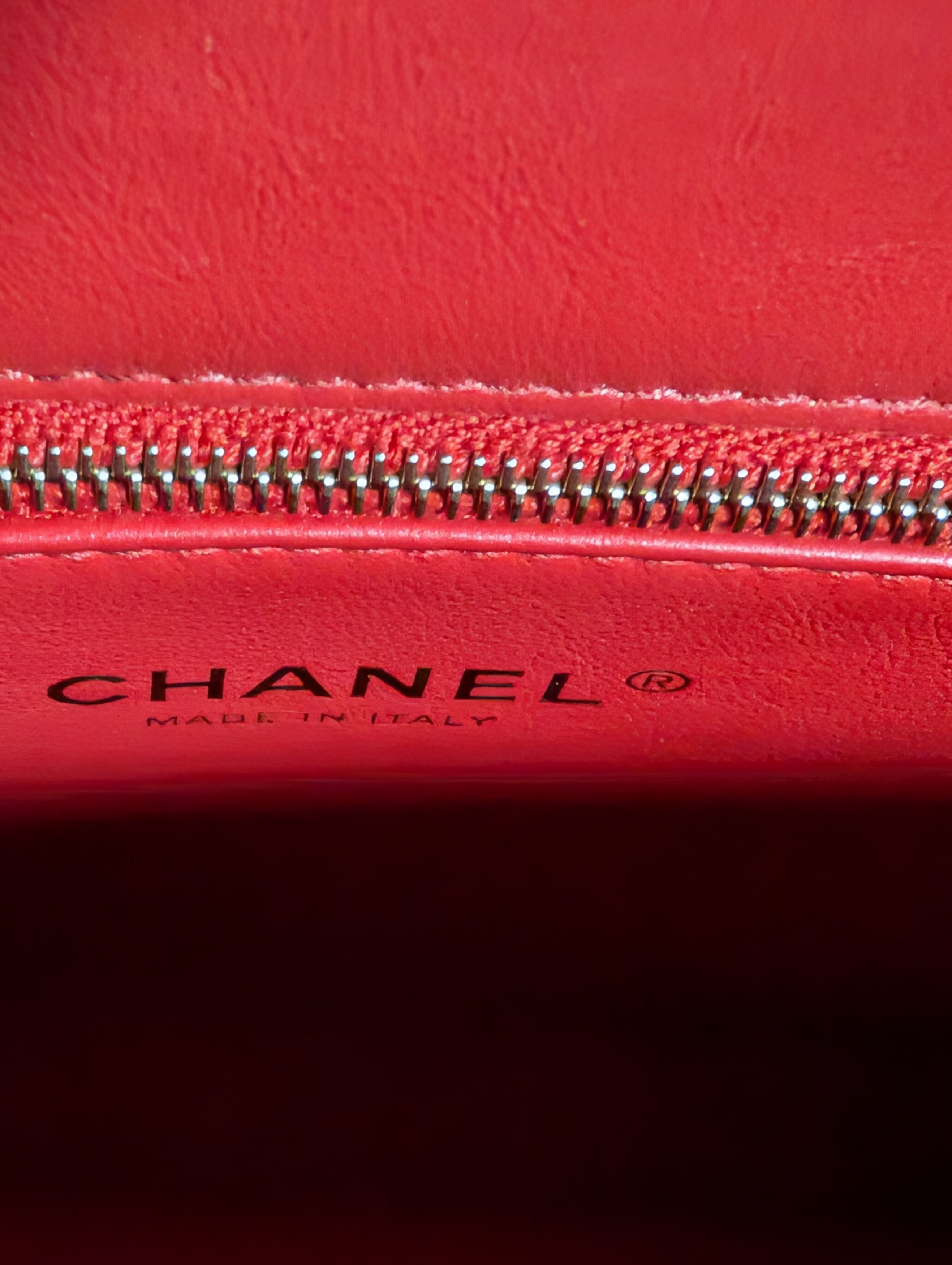 Chanel CHANEL Red Quilted Top Handle Shoulder Bag Size ONE SIZE - 11 Thumbnail