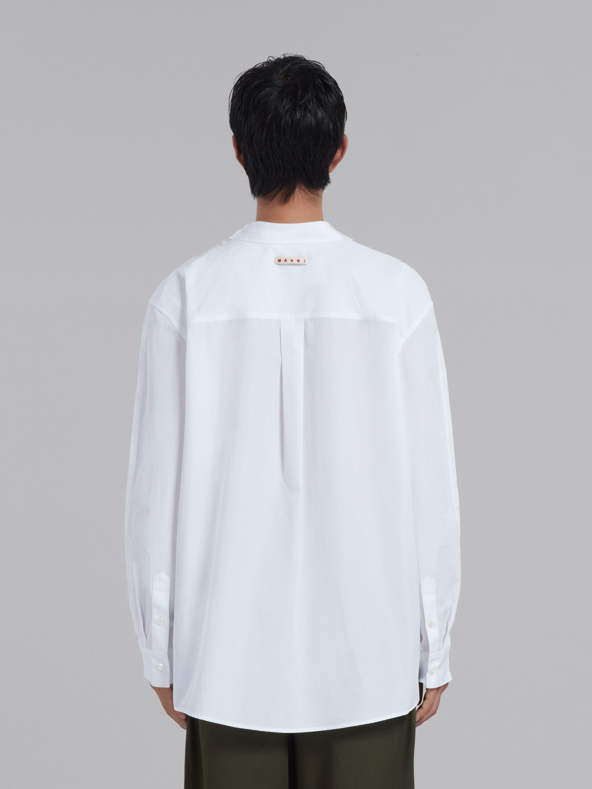Marni o1w1db10125 Cootton Long Sleeved T-Shirt in White Size US L / EU 52-54 / 3 - 2 Thumbnail