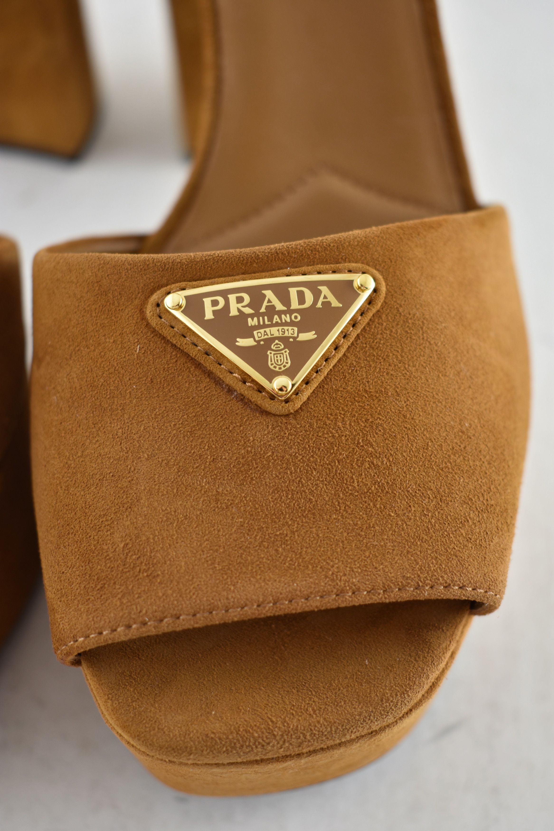 Prada Prada 115 Cognac Suede Platform Sandal Block Heel Pump 38.5 Size US 8.5 / IT 38.5 - 15 Thumbnail
