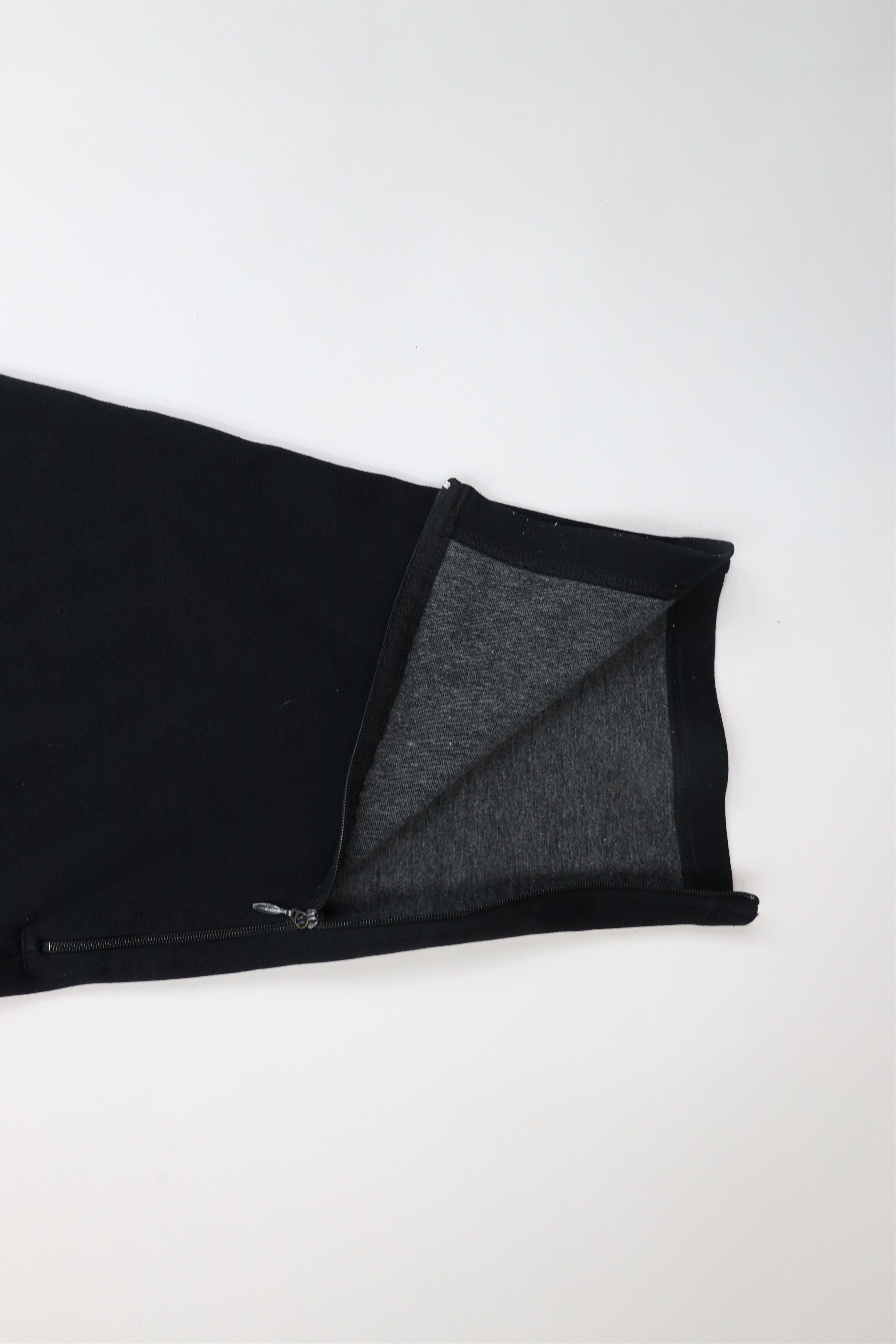 Adidas × Vintage Vintage 90s Adidas Tapered Leg Warm Up Soccer Pants Black Size US 38 / EU 54 - 5 Thumbnail