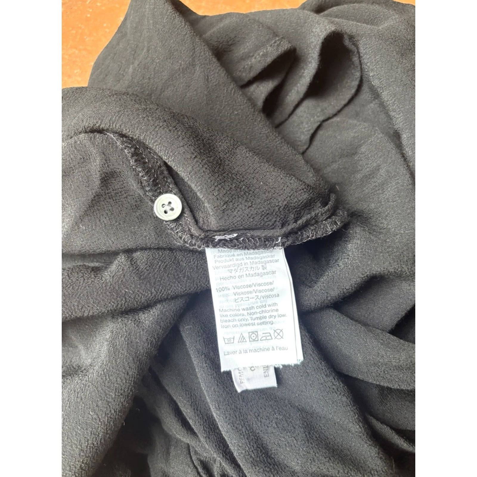 Madewell VINTAGE? No. Madewell Button-Up Shirt Women’s Small Black Viscose Size S / US 4 / IT 40 - 4 Thumbnail