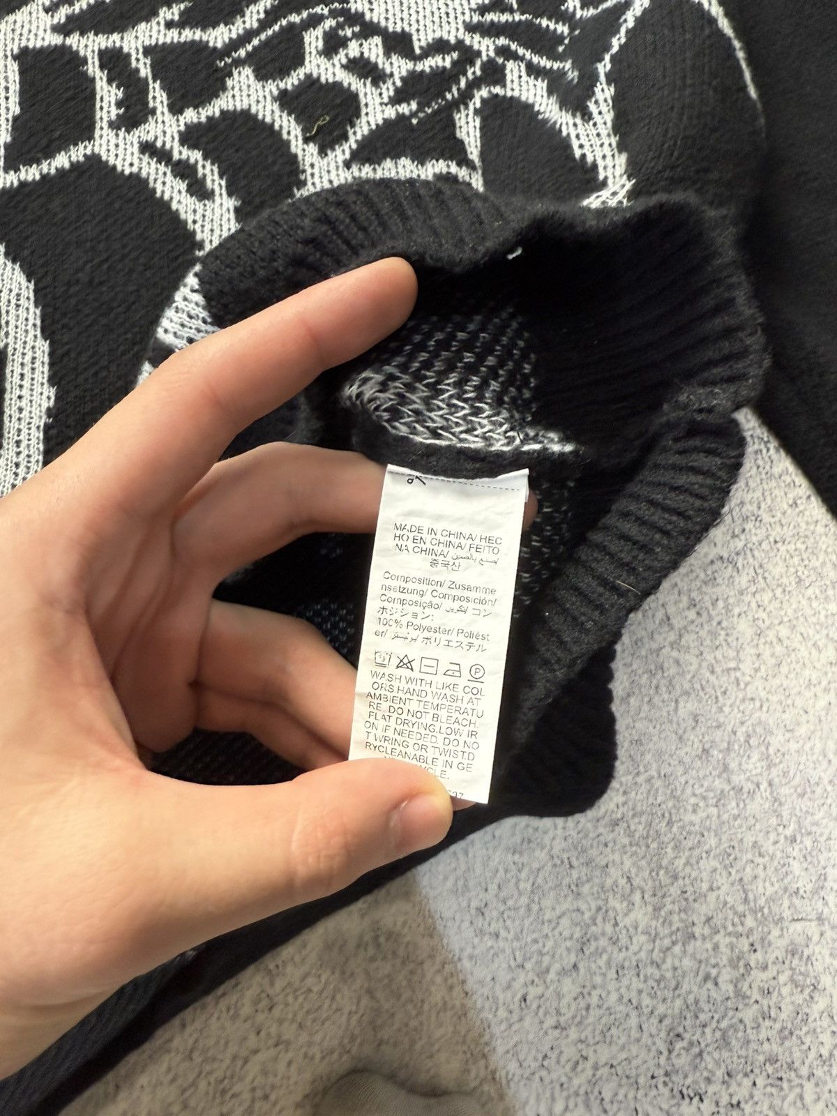Japanese Brand Vintage Spider Web Knit Sweater Warm Pullover Jacquard Size US XL / EU 56 / 4 - 12 Thumbnail